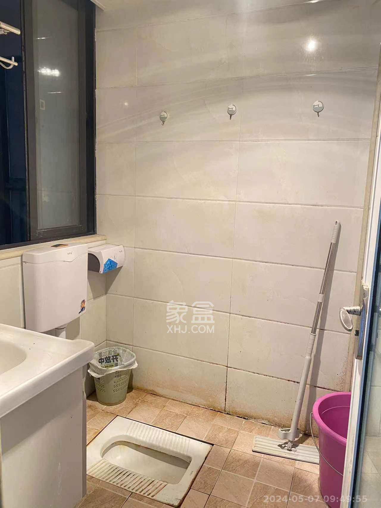 康桥长郡  3室2厅1卫   2400.00元/月室内图