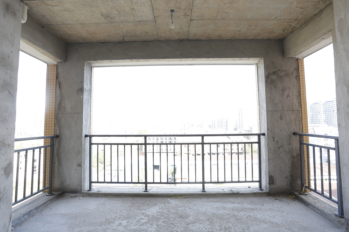 银山御园  4室2厅2卫   82.80万室内图