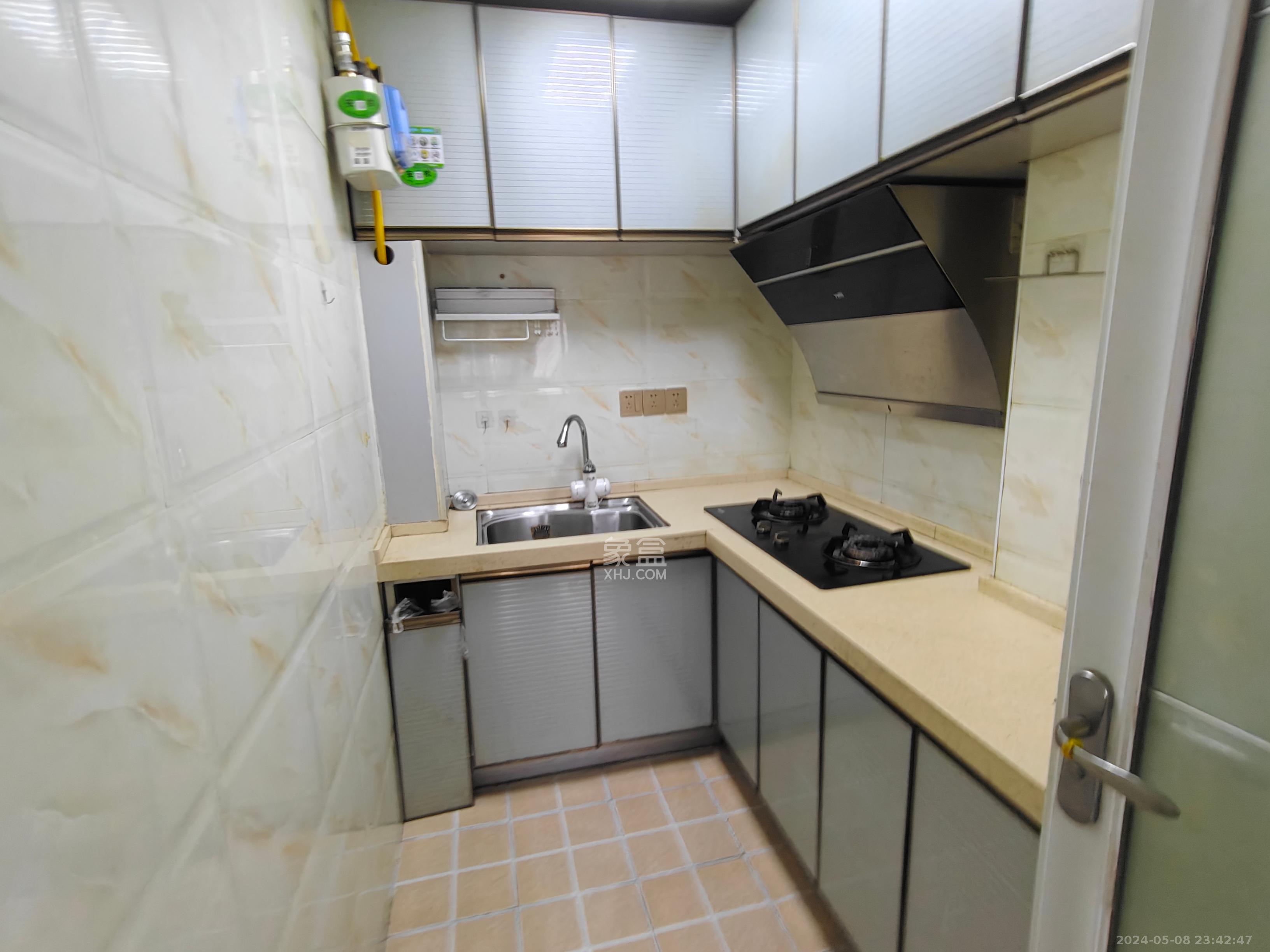 安泰新村 0室0厅0卫 1600.0元/月 安泰新村 0室0厅0卫 1600.0元/月室内图