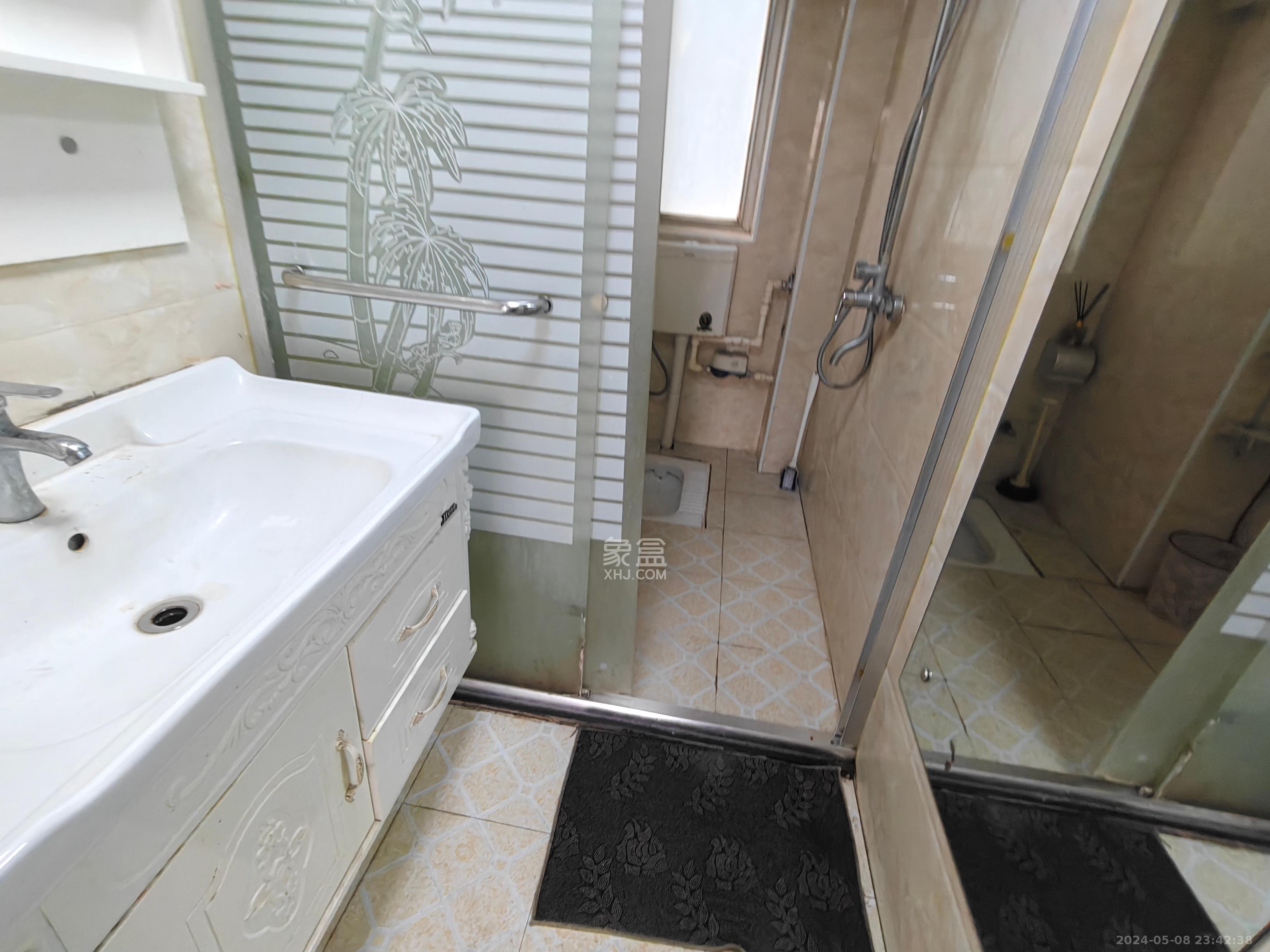 安泰新村 0室0厅0卫 1600.0元/月 安泰新村 0室0厅0卫 1600.0元/月室内图