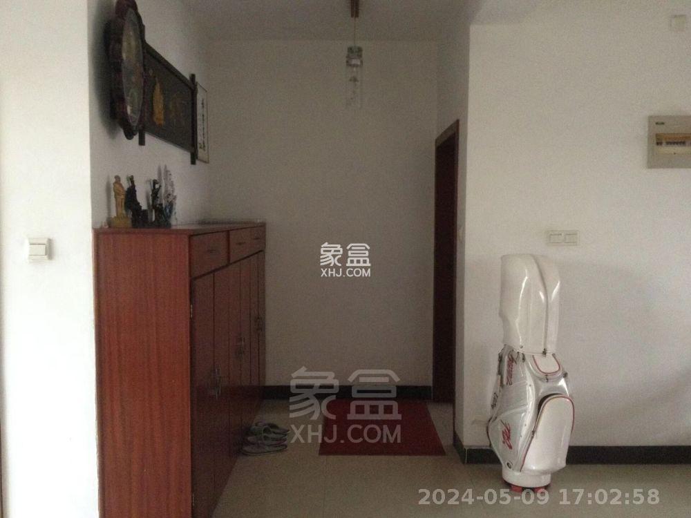 天泰花园（就是天泰小区）  3室2厅2卫   1300.00元/月室内图