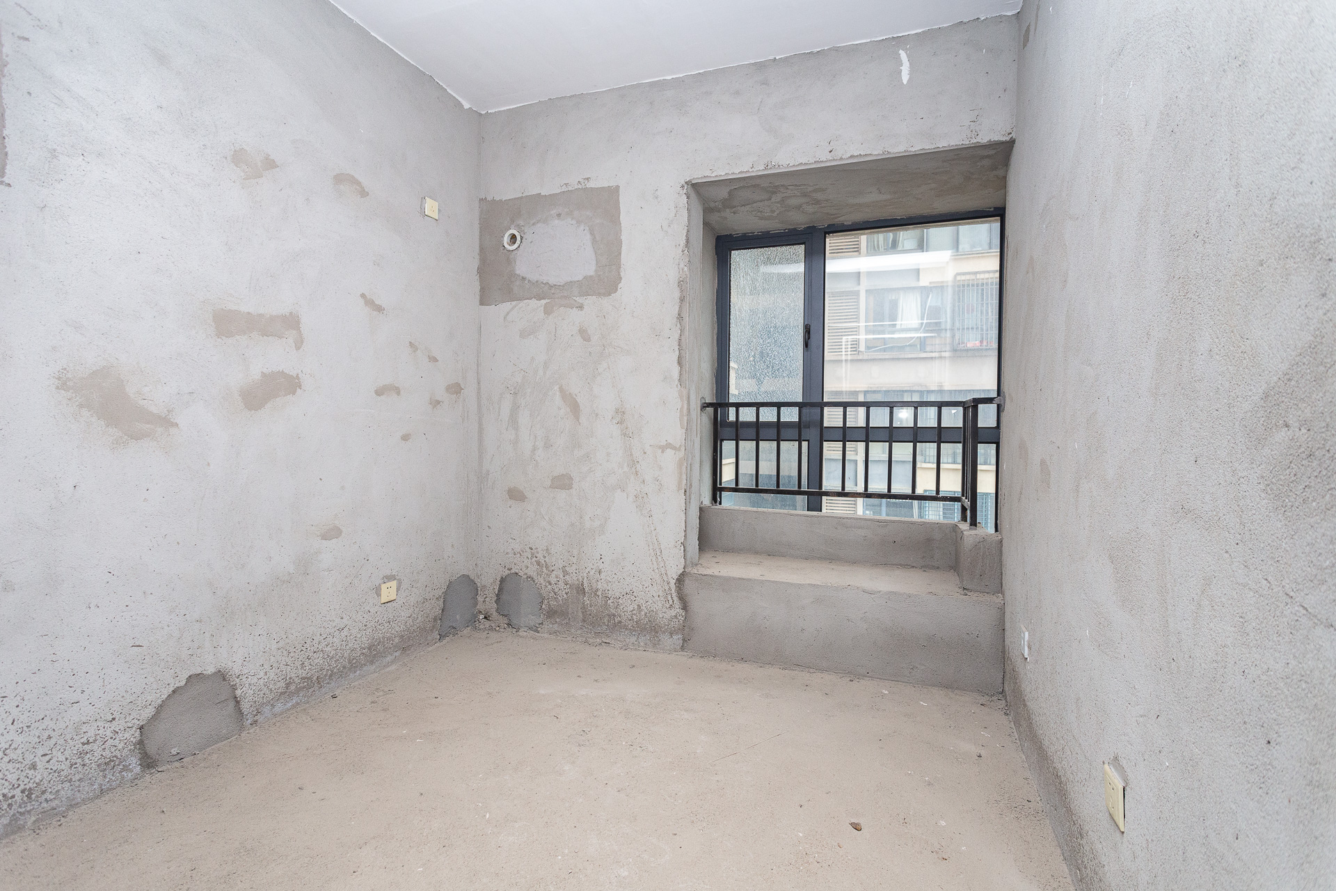 勤诚达新界 3室1厅1卫 74.5万 勤诚达新界 3室1厅1卫 74.5万卧室