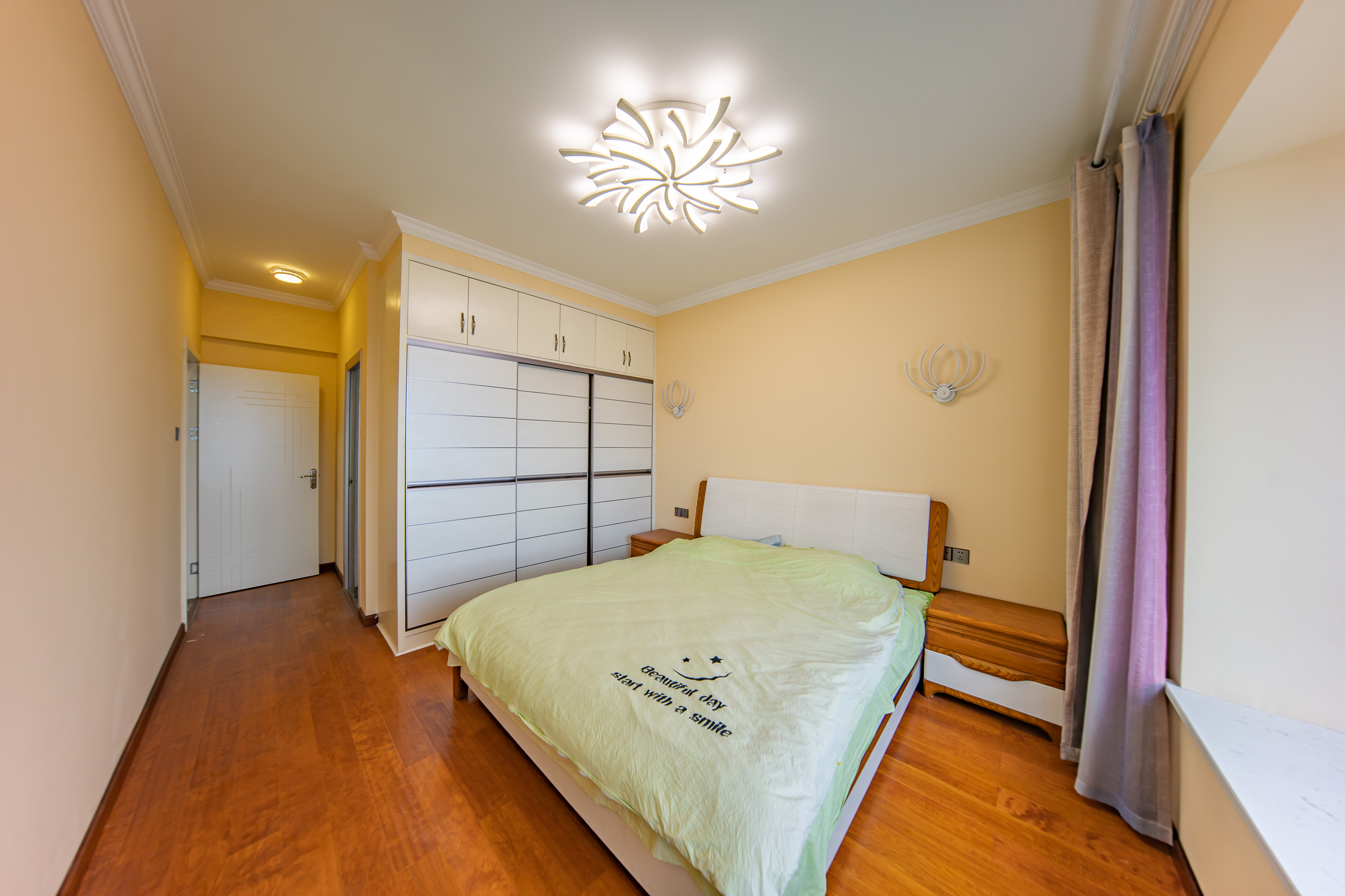 江山帝景雅典  3室2厅2卫    105.0万 江山帝景雅典  3室2厅2卫    105.0万卧室