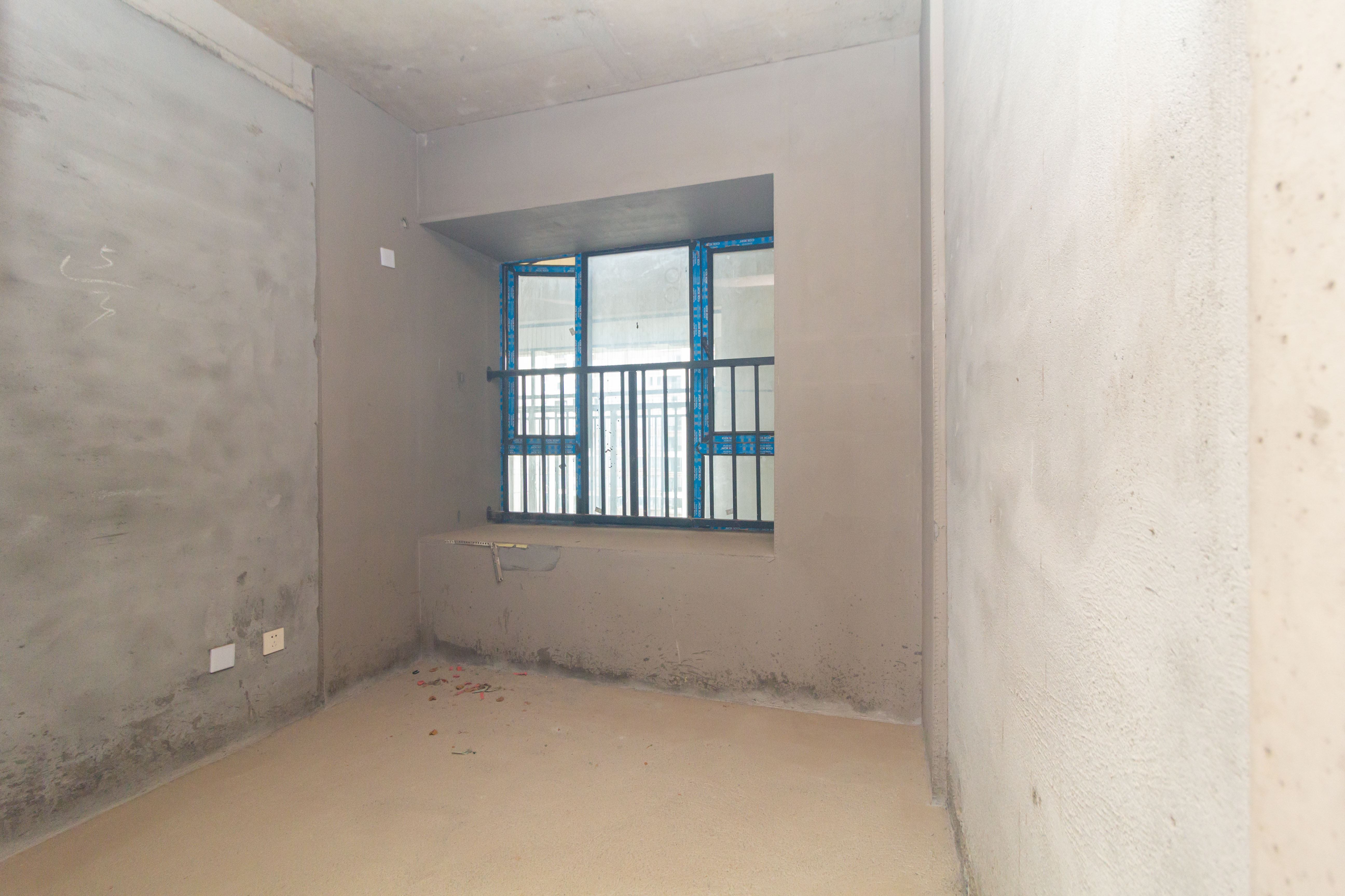 华远海蓝郡  3室2厅2卫    60.8万 华远海蓝郡  3室2厅2卫    60.8万卧室