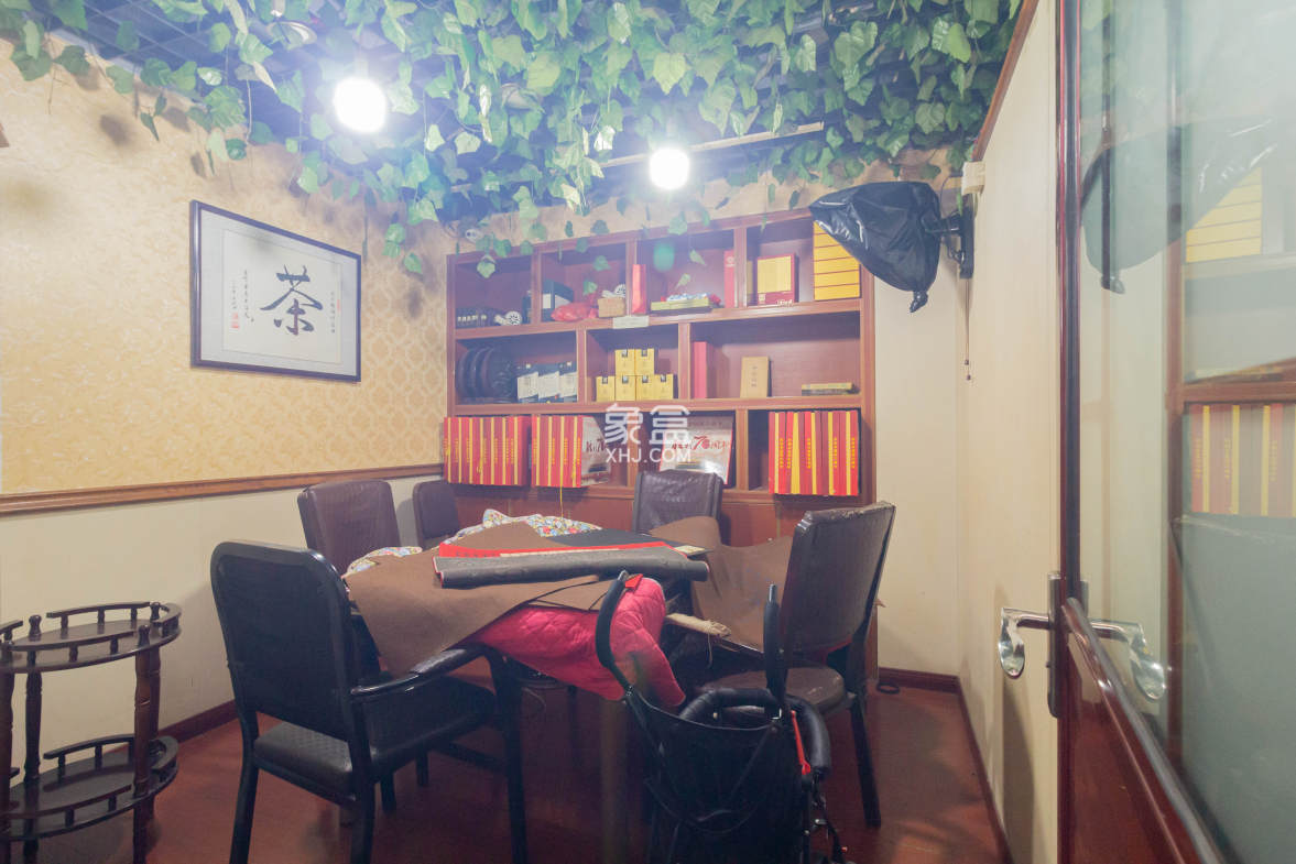 三景华御 3室2厅2卫 76.9万 三景华御 3室2厅2卫 76.9万卧室