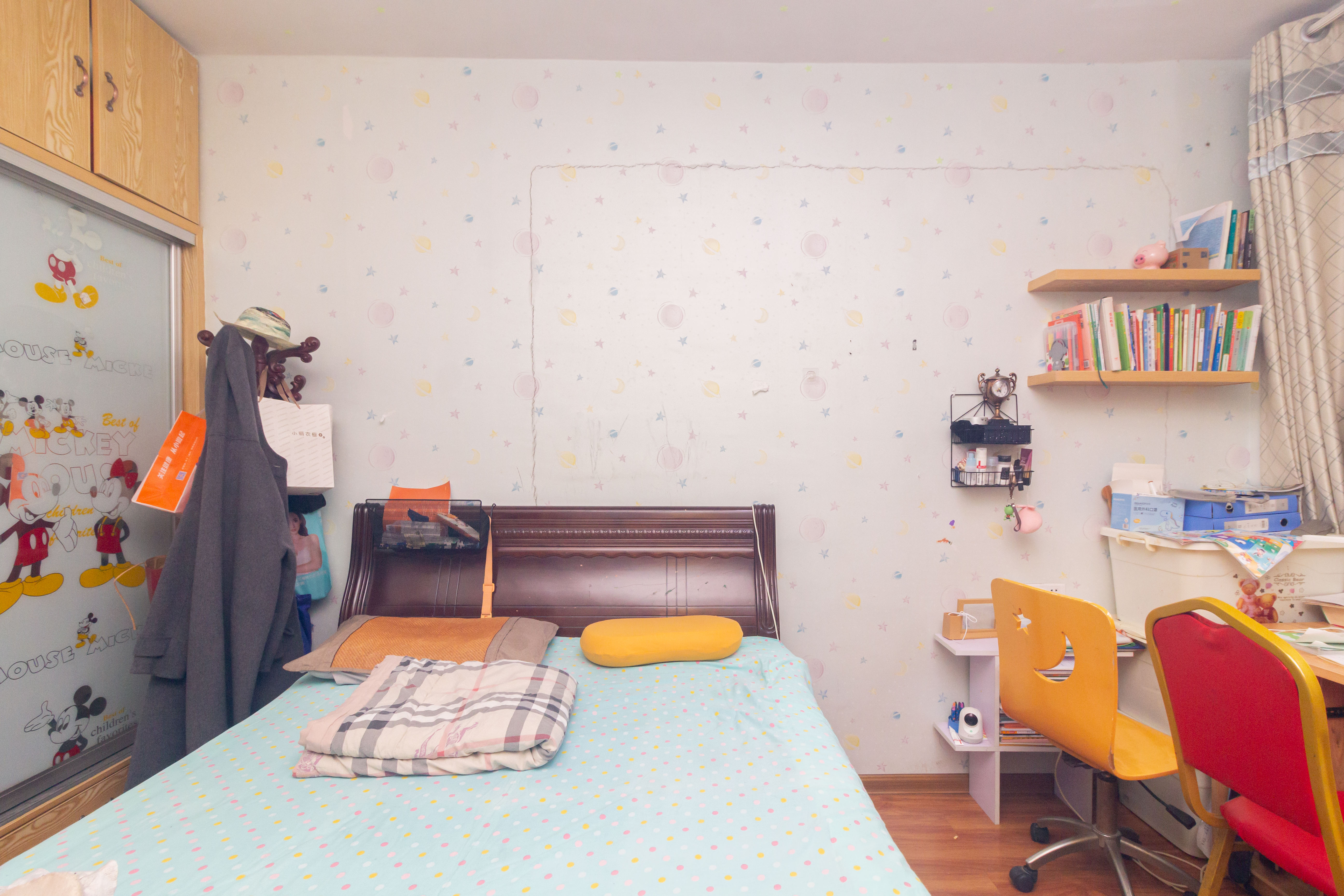 三景华御  3室2厅2卫    84.9万 三景华御  3室2厅2卫    84.9万卧室