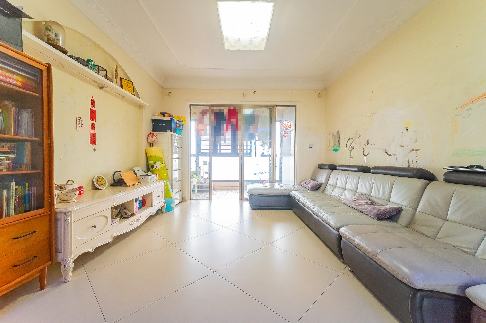 碧桂园威尼斯城 3室2厅2卫 85.0万 碧桂园威尼斯城 3室2厅2卫 85.0万客厅