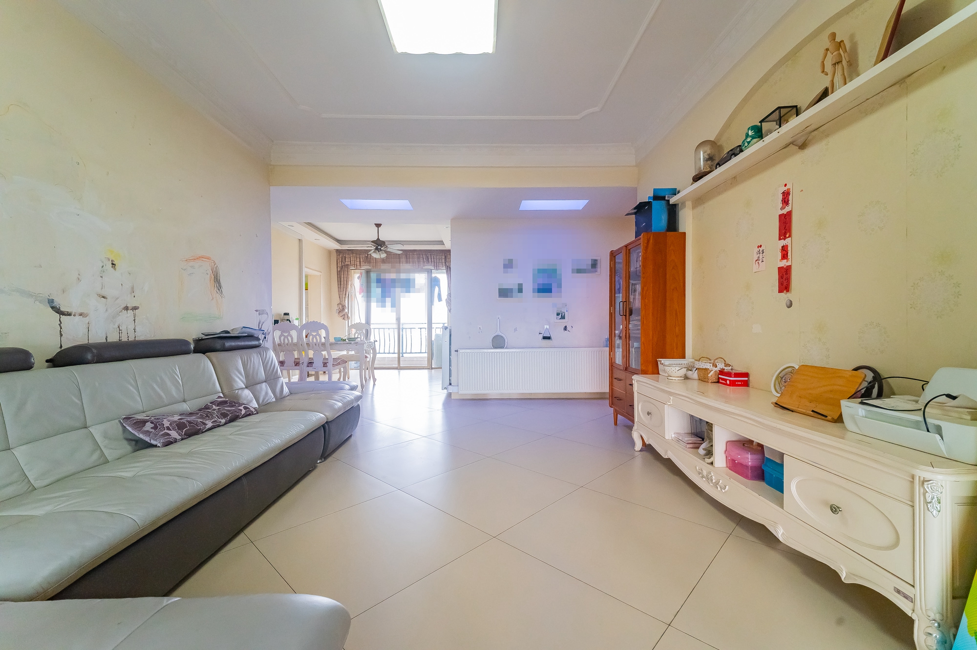 碧桂园威尼斯城 3室2厅2卫 85.0万 碧桂园威尼斯城 3室2厅2卫 85.0万客厅