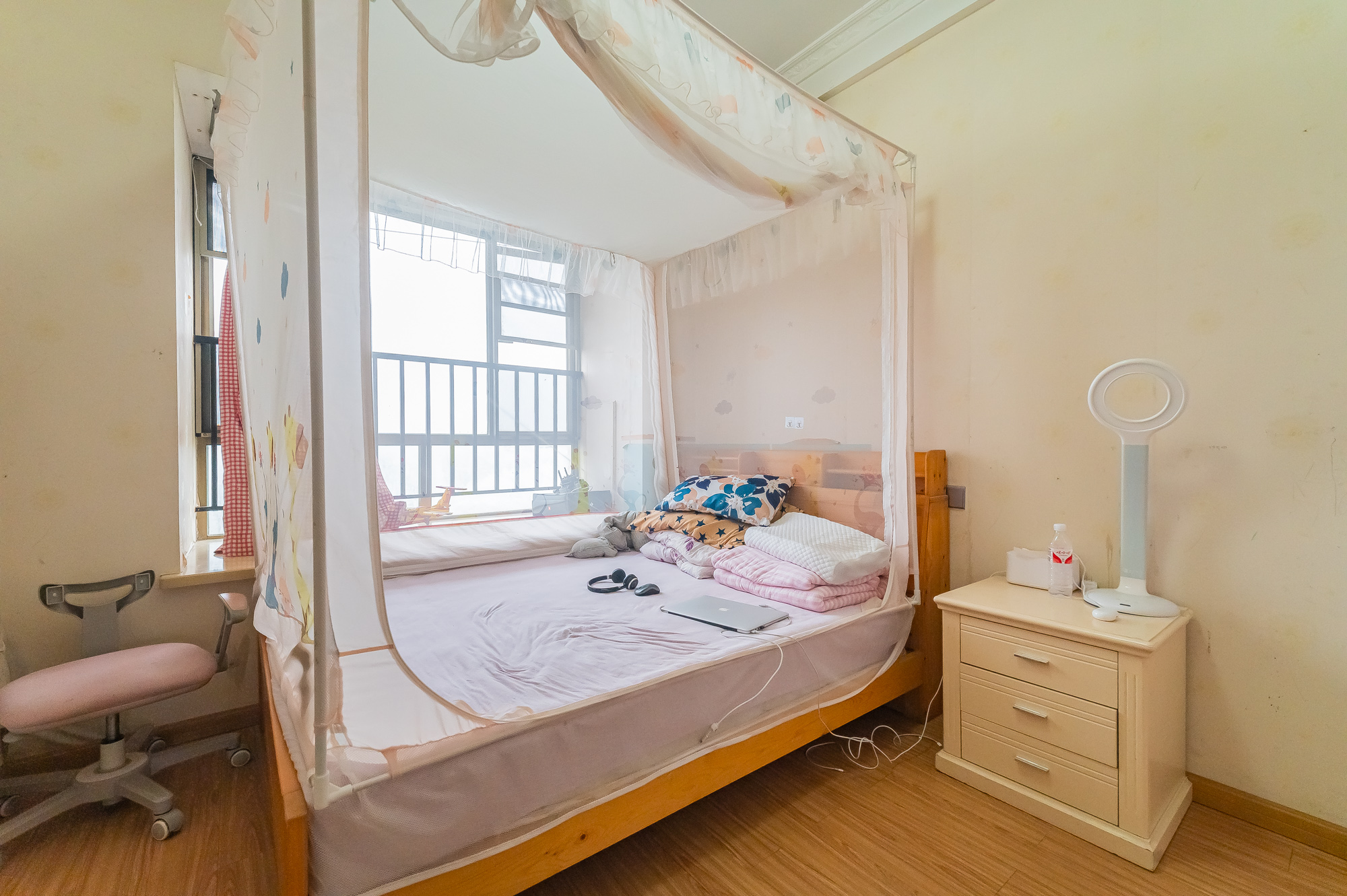 碧桂园威尼斯城 3室2厅2卫 85.0万 碧桂园威尼斯城 3室2厅2卫 85.0万卧室