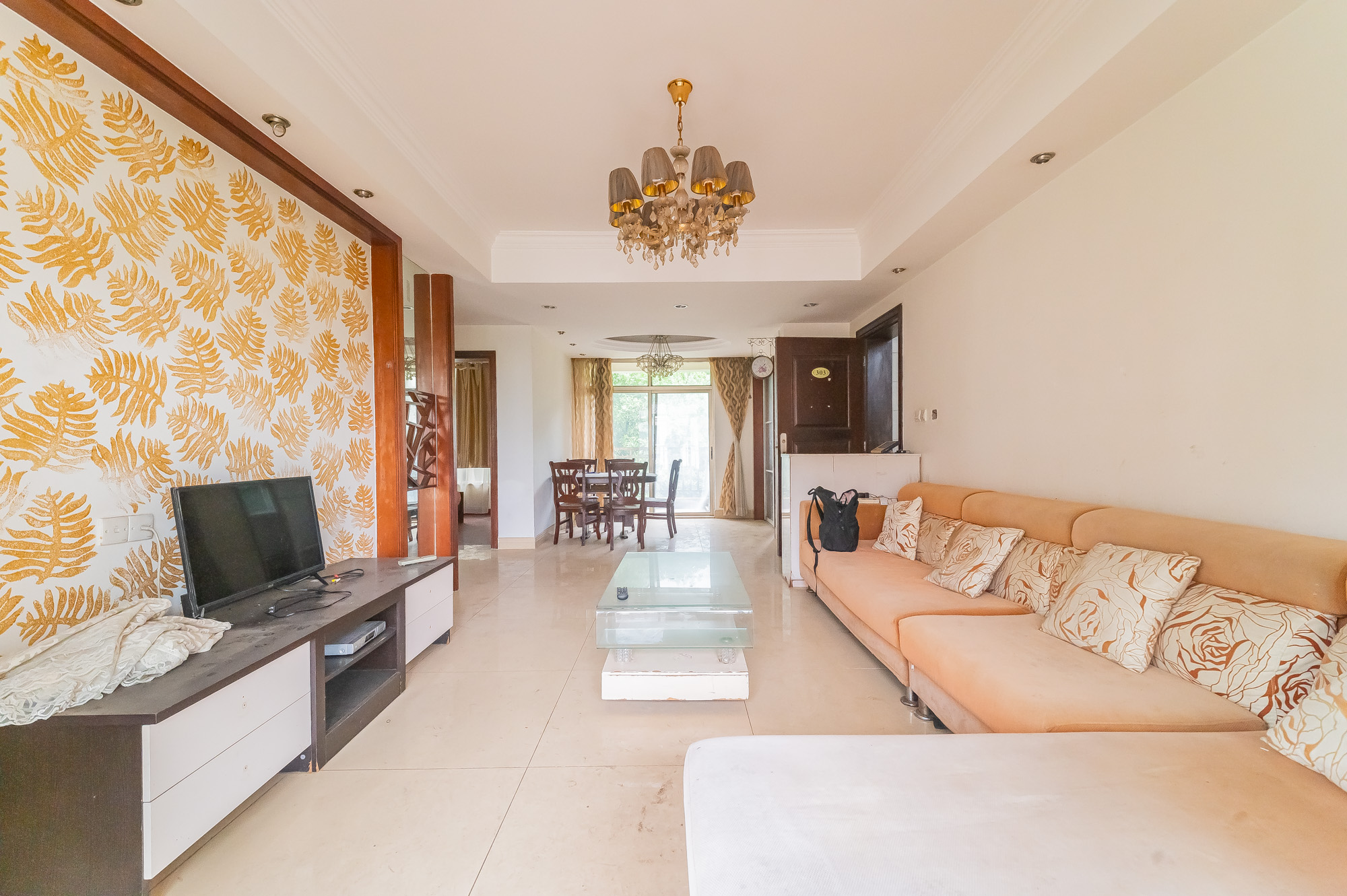 碧桂园威尼斯城 2室2厅1卫 69.90万 碧桂园威尼斯城 2室2厅1卫 69.90万客厅