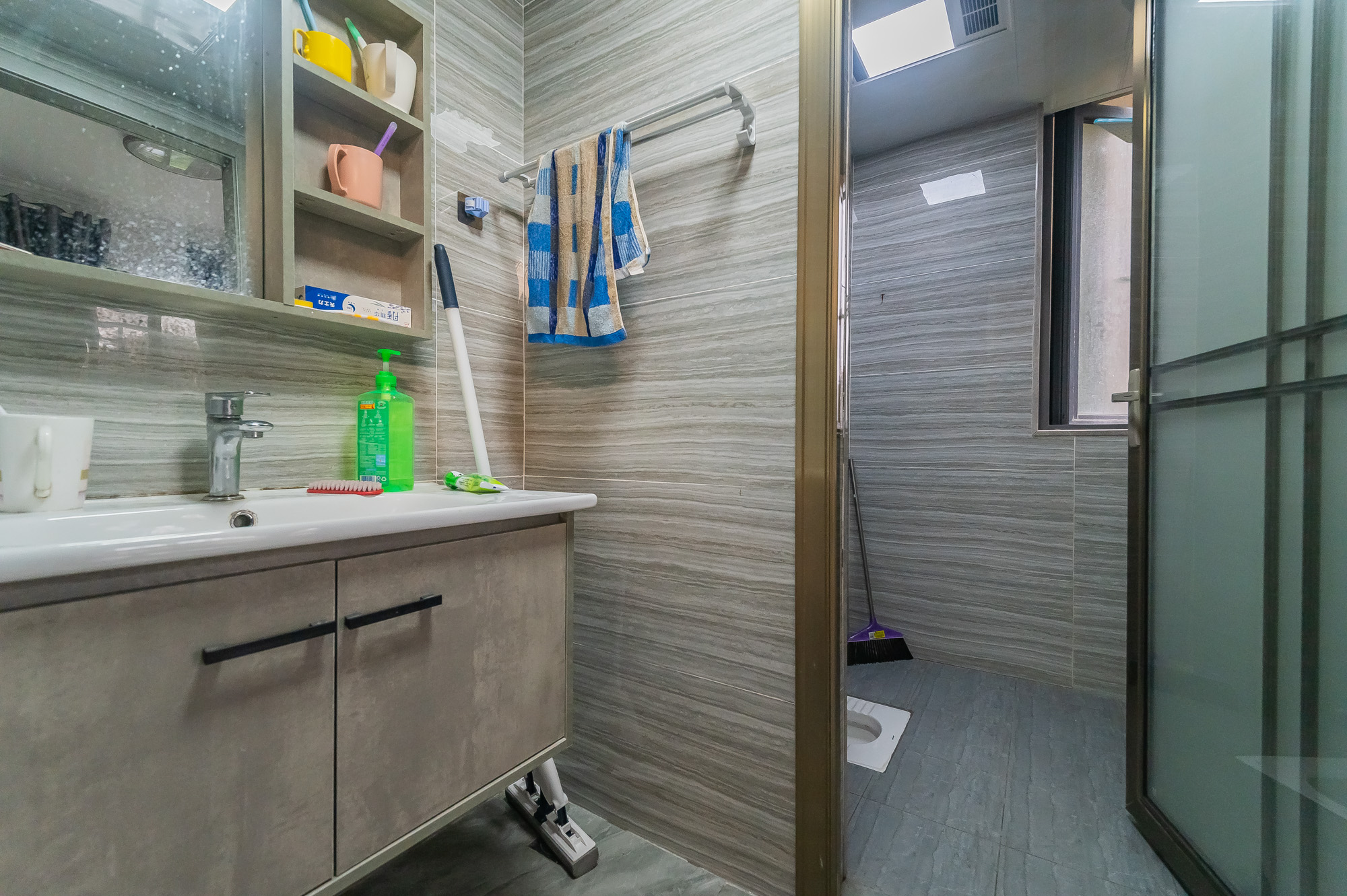 中建悦和城  3室2厅2卫    112.8万 中建悦和城  3室2厅2卫    112.8万卫生间