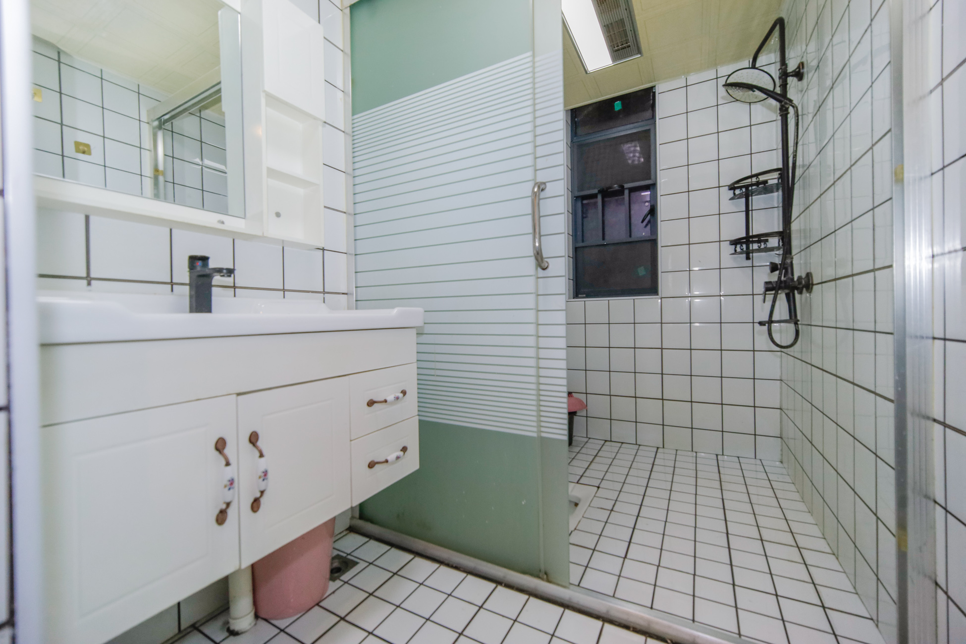 红星国际公馆 3室2厅2卫 105.0万 红星国际公馆 3室2厅2卫 105.0万卫生间