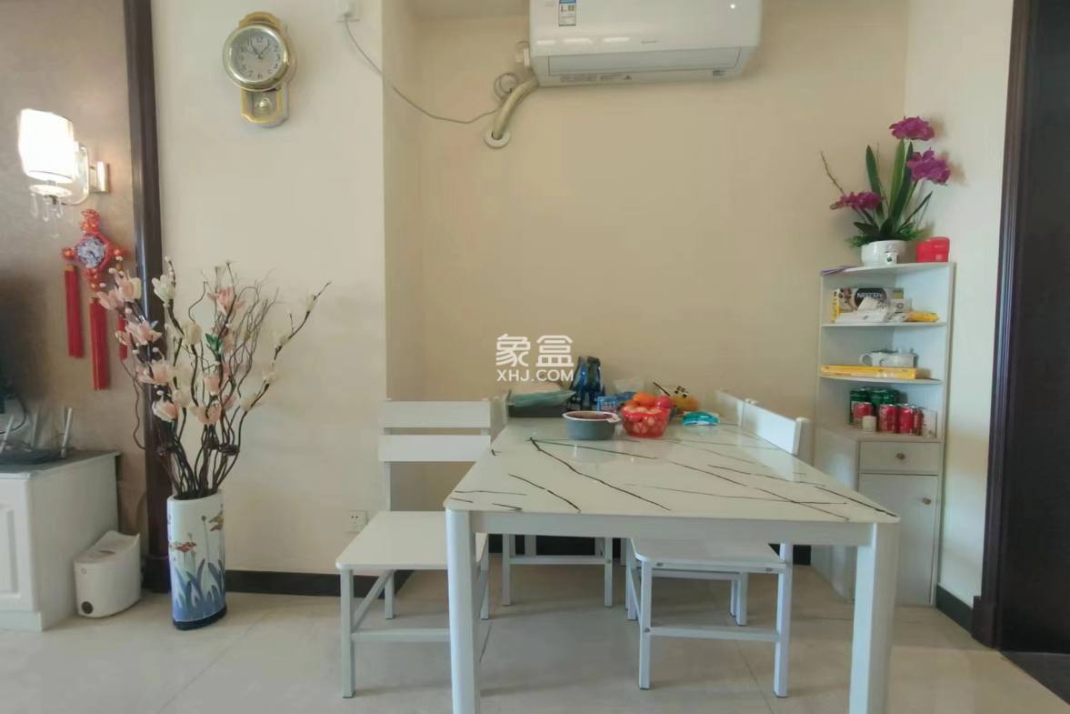 恒大华府 3室2厅1卫 88.0万 恒大华府 3室2厅1卫 88.0万室内图