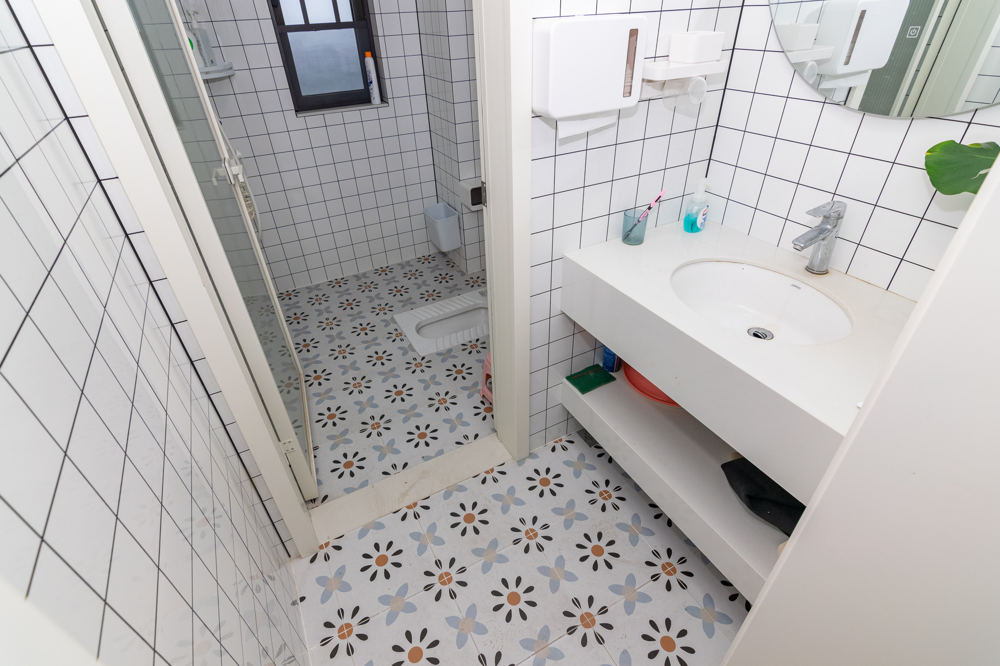 美的翰城  3室2厅2卫    70.0万 美的翰城  3室2厅2卫    70.0万卫生间