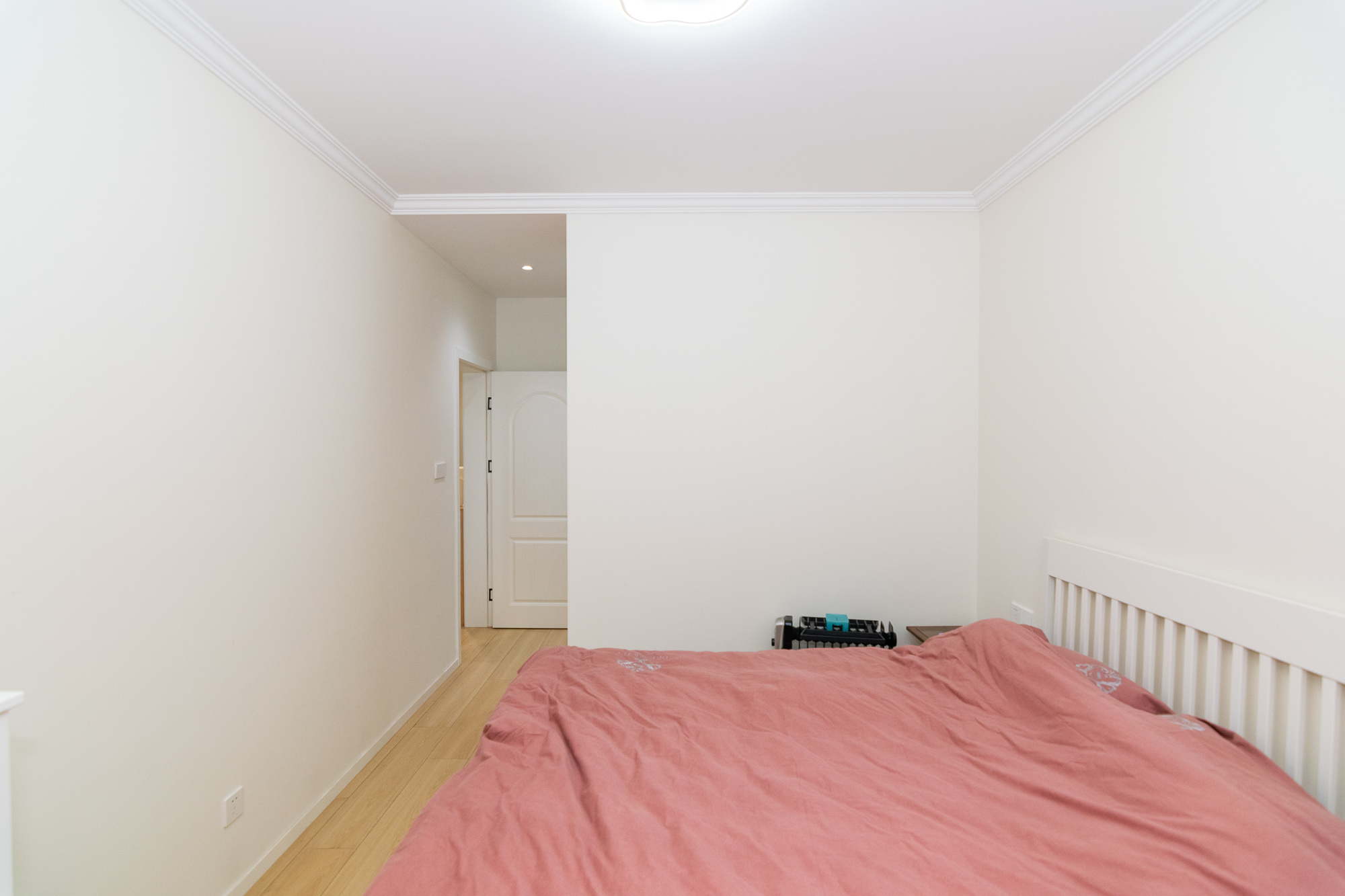 美的翰城  3室2厅2卫    70.0万 美的翰城  3室2厅2卫    70.0万卧室