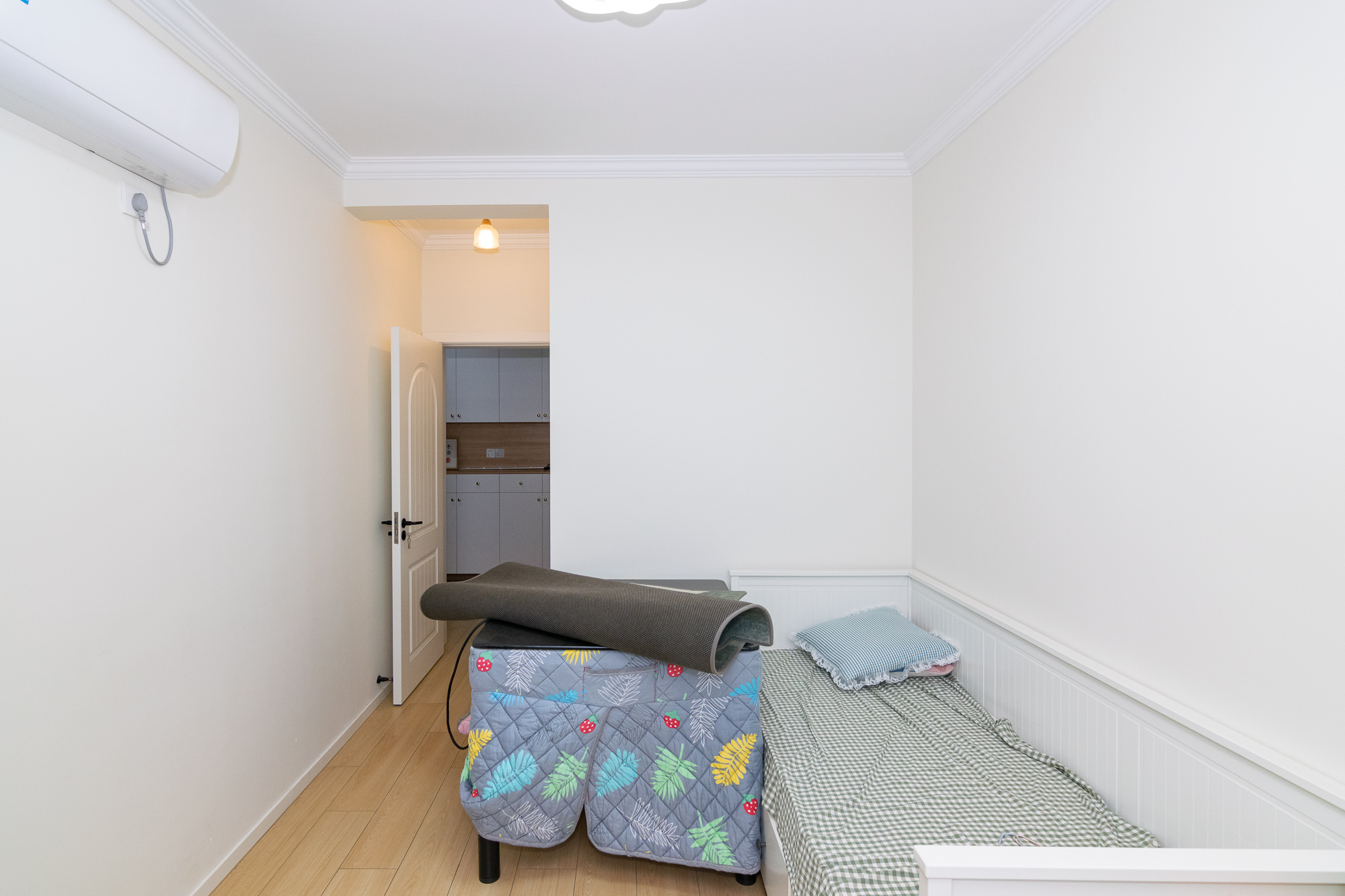 美的翰城  3室2厅2卫    70.0万 美的翰城  3室2厅2卫    70.0万卧室