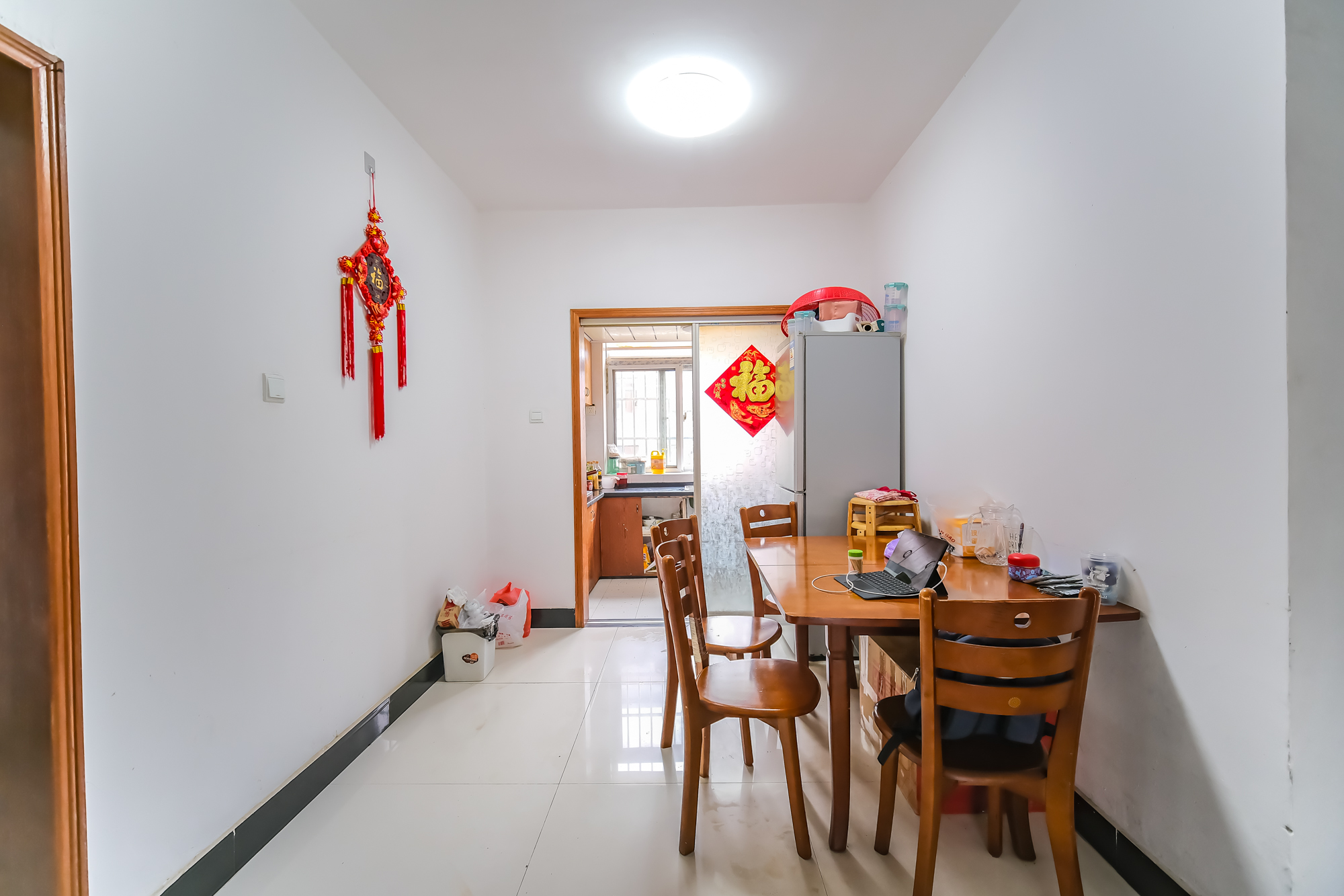 山水湾 3室2厅1卫 50.0万 山水湾 3室2厅1卫 50.0万客厅