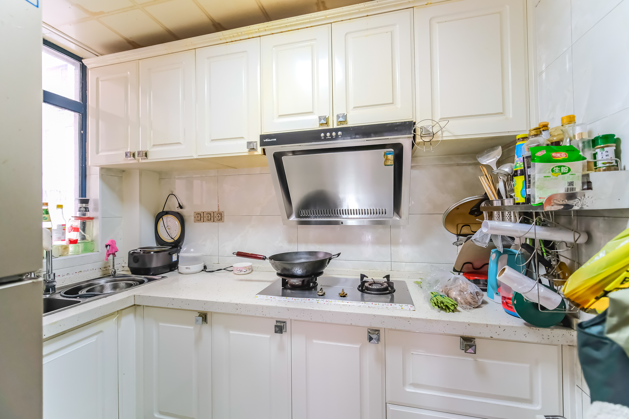 筑梦星园  3室2厅1卫    69.8万厨房