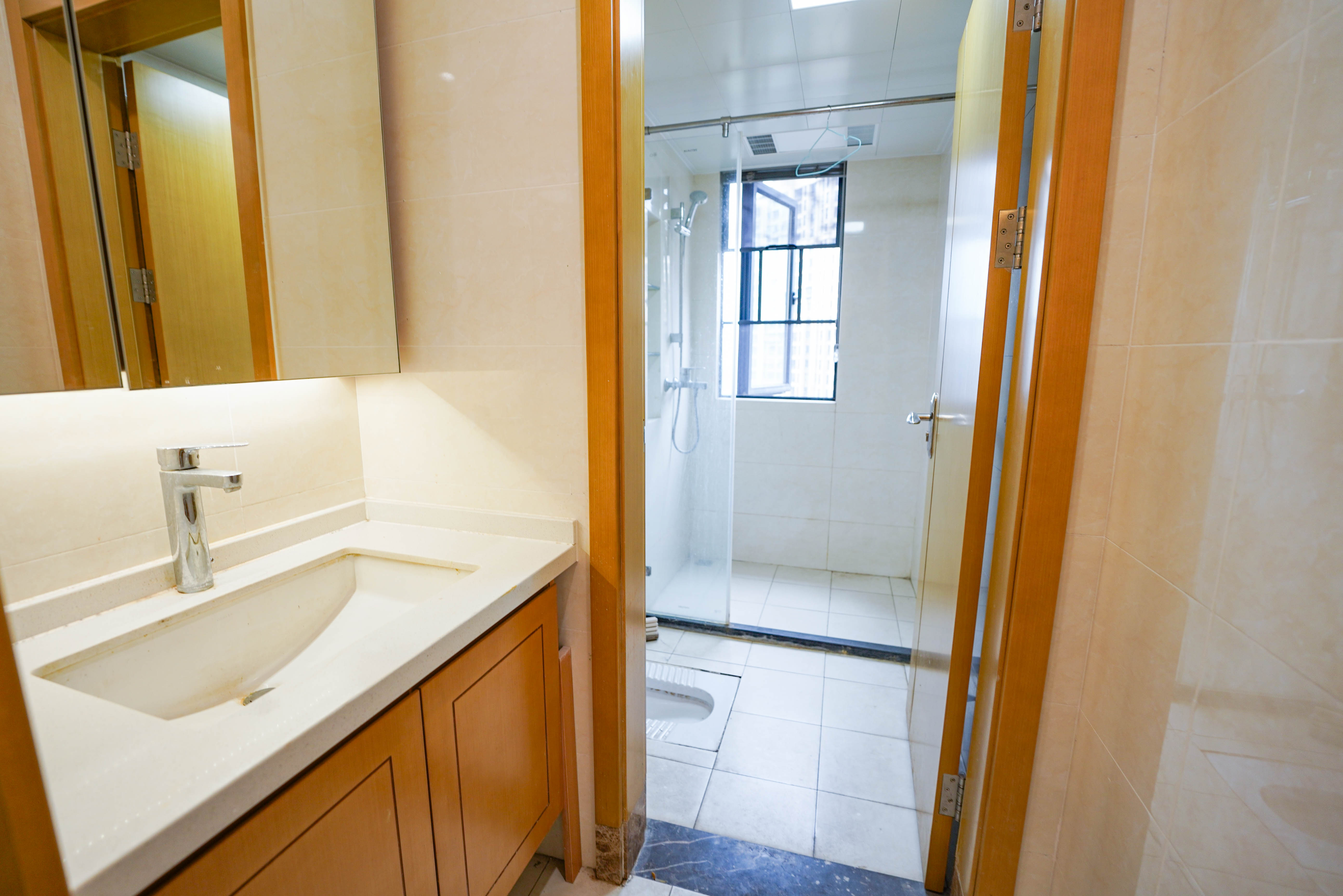 中建璟和城  4室2厅2卫   139.00万其他