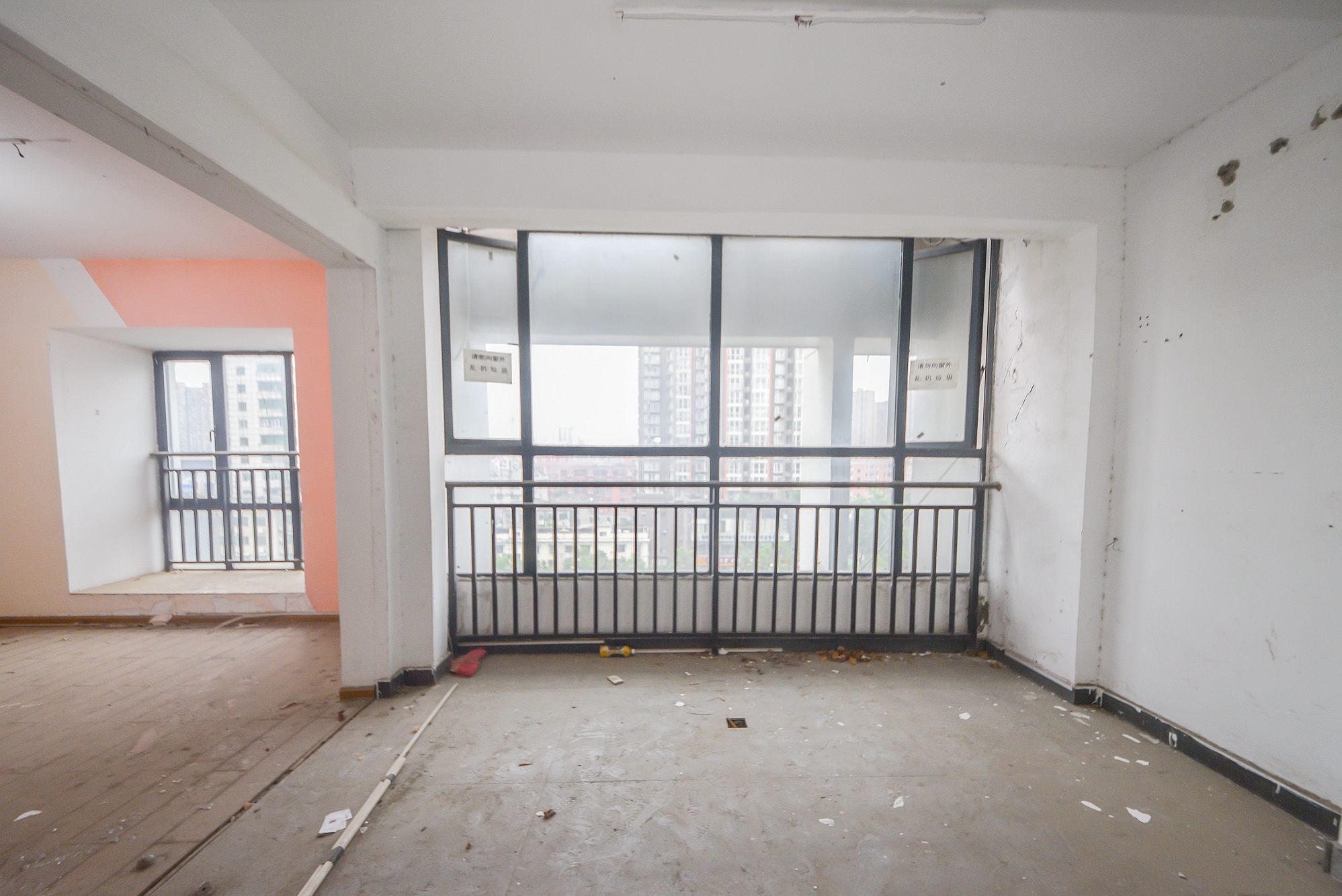 云鼎公馆 2室2厅1卫 77.0万 云鼎公馆 2室2厅1卫 77.0万卧室