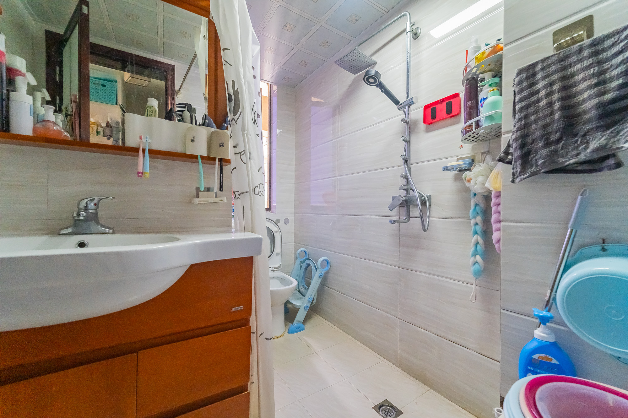 星湖湾一期高层  3室2厅1卫    88.0万 星湖湾一期高层  3室2厅1卫    88.0万卫生间