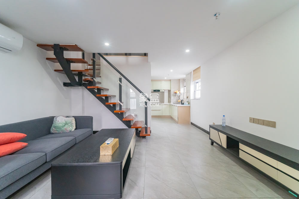 MOMA当代广场  2室1厅1卫    35.0万