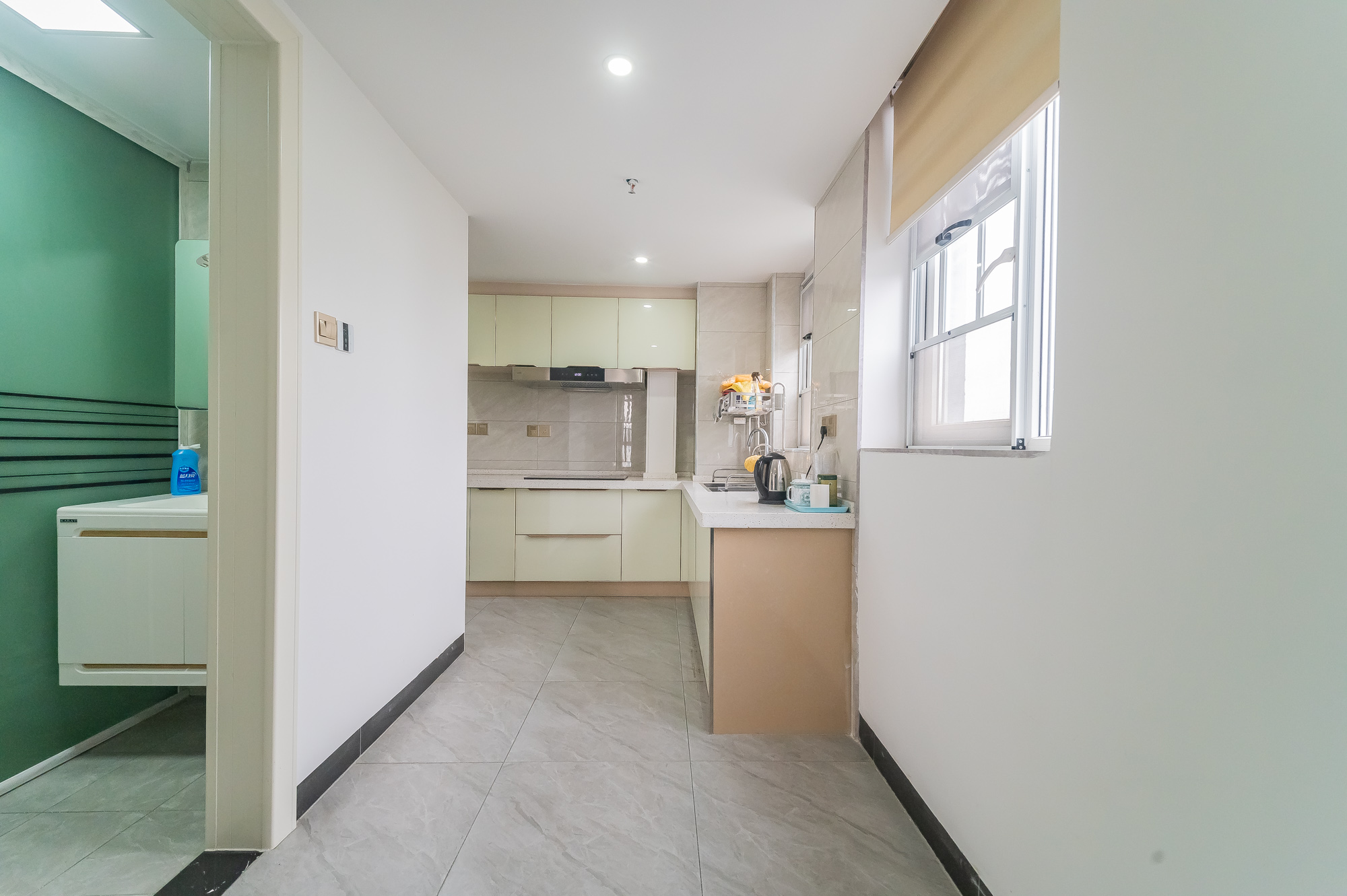 MOMA当代广场  2室1厅1卫    35.0万 MOMA当代广场  2室1厅1卫    35.0万厨房