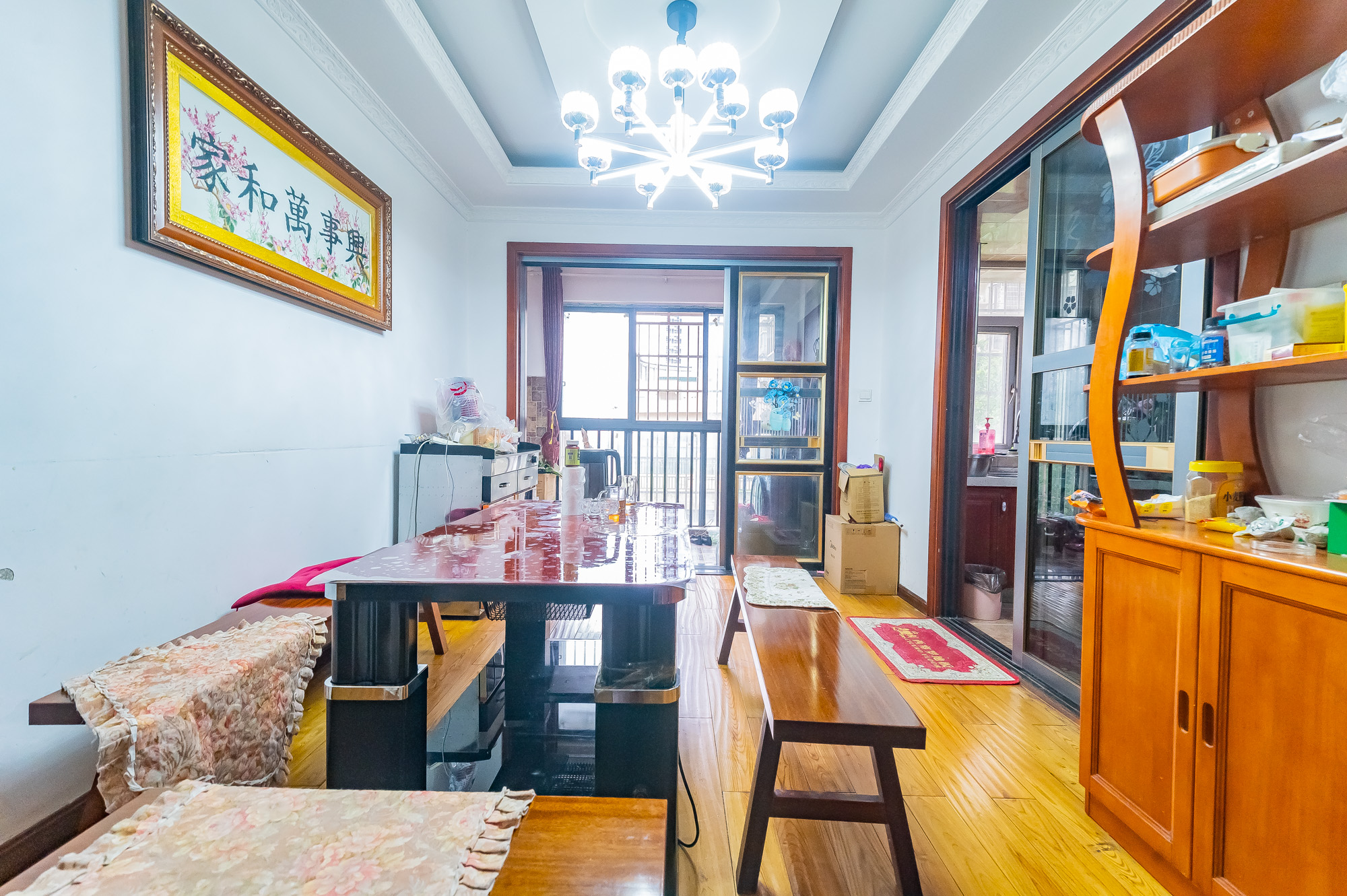 鹏基诺亚山林 3室2厅2卫 110.0万 鹏基诺亚山林 3室2厅2卫 110.0万客厅