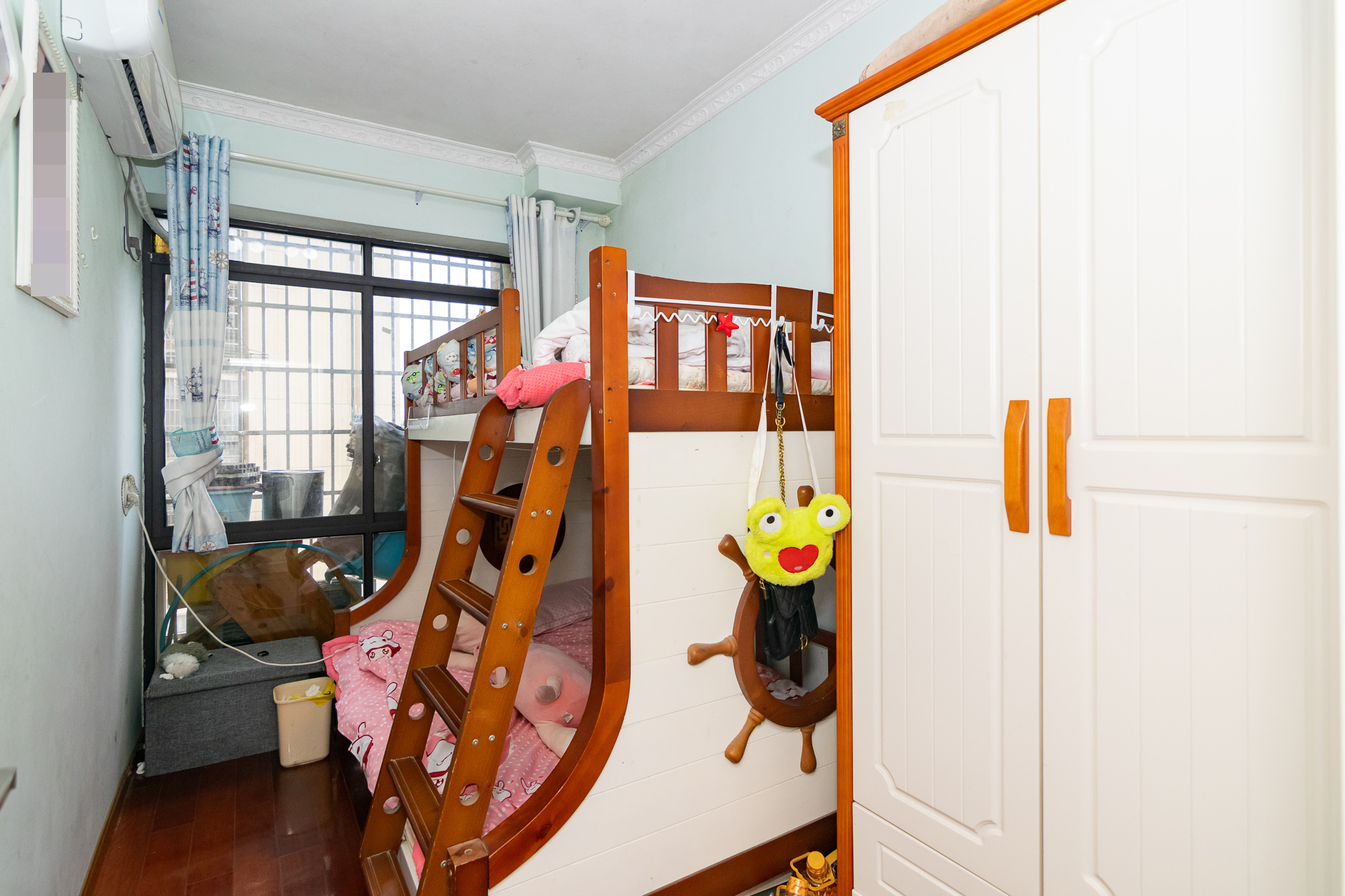 湖南报业文化城(米地亚家园) 3室2厅1卫 80.0万 湖南报业文化城(米地亚家园) 3室2厅1卫 80.0万卧室