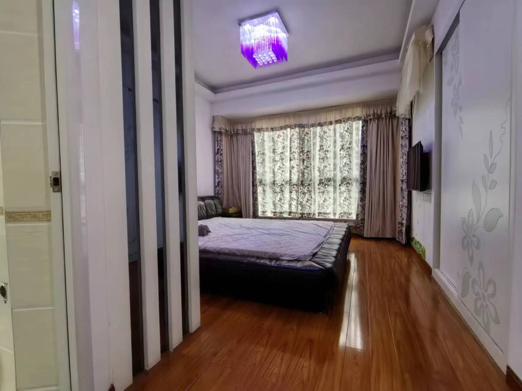 印象华都 3室2厅2卫 62.8万 印象华都 3室2厅2卫 62.8万室内图