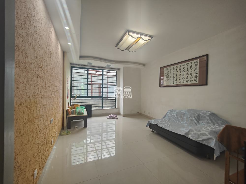 尚格名城1.1期 春江花月  3室2厅2卫    75.0万