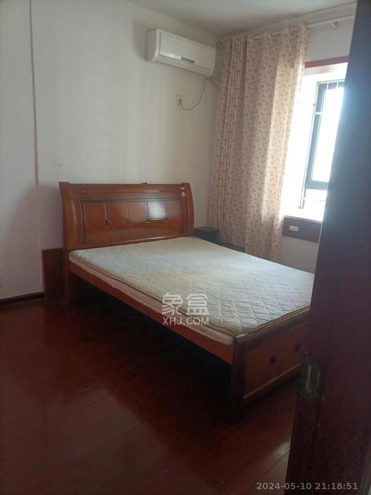 西城龙庭  3室2厅2卫   2700.00元/月室内图
