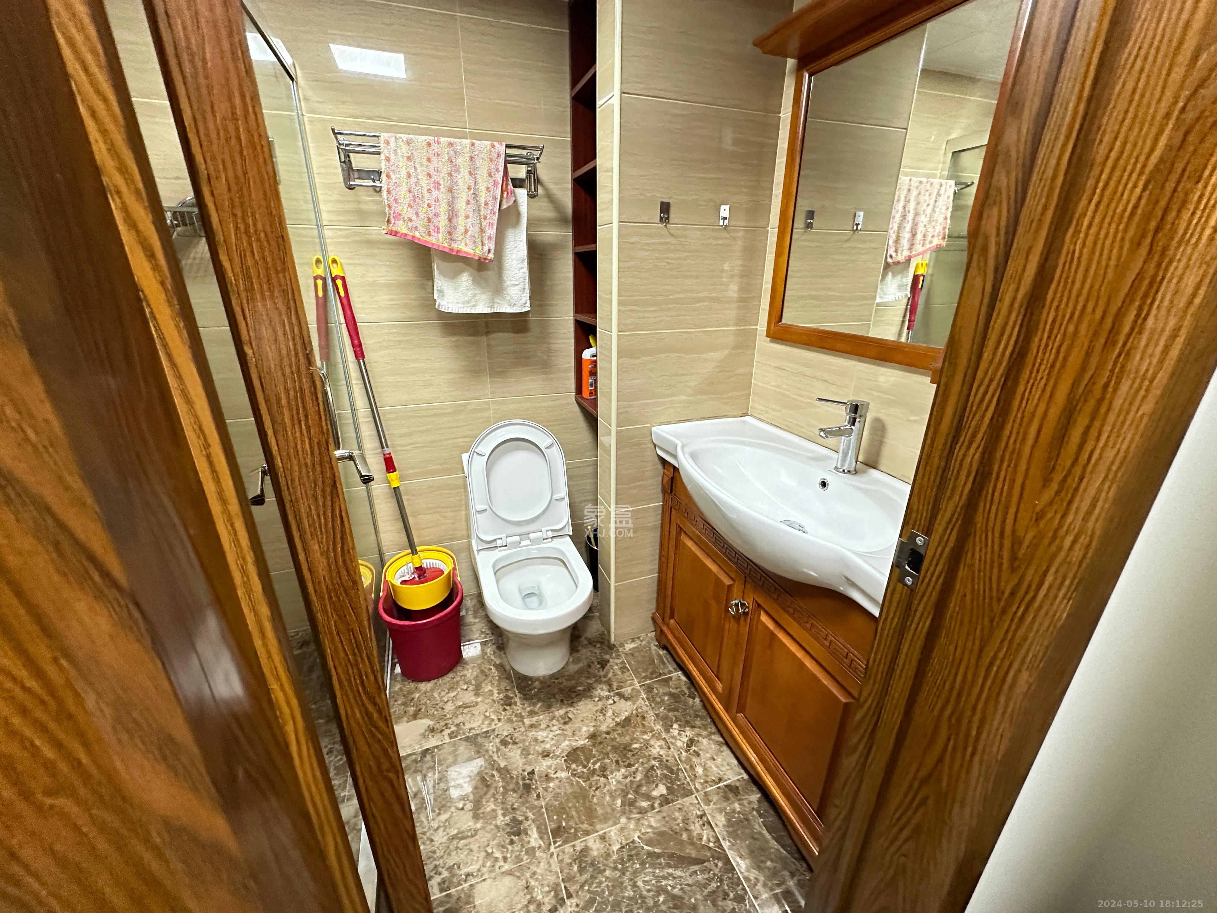 保利国际广场 1室1厅1卫 5000.00元/月 保利国际广场 1室1厅1卫 5000.00元/月室内图