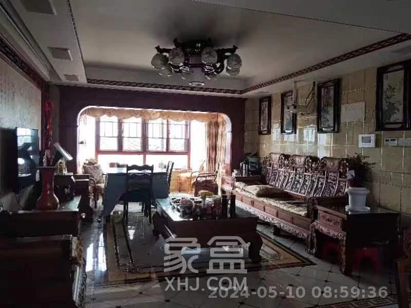长房时代城  4室2厅2卫   5000.00元/月室内图