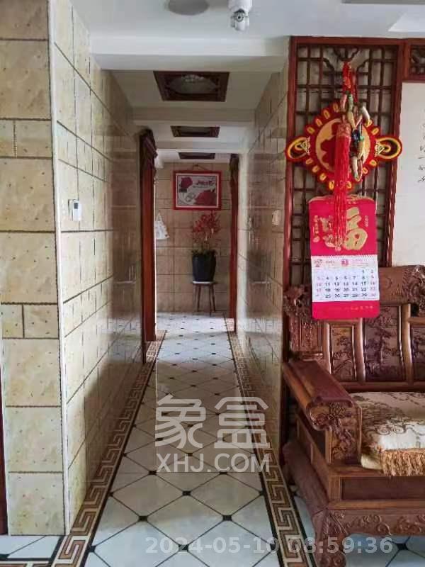 长房时代城  4室2厅2卫   5000.00元/月室内图