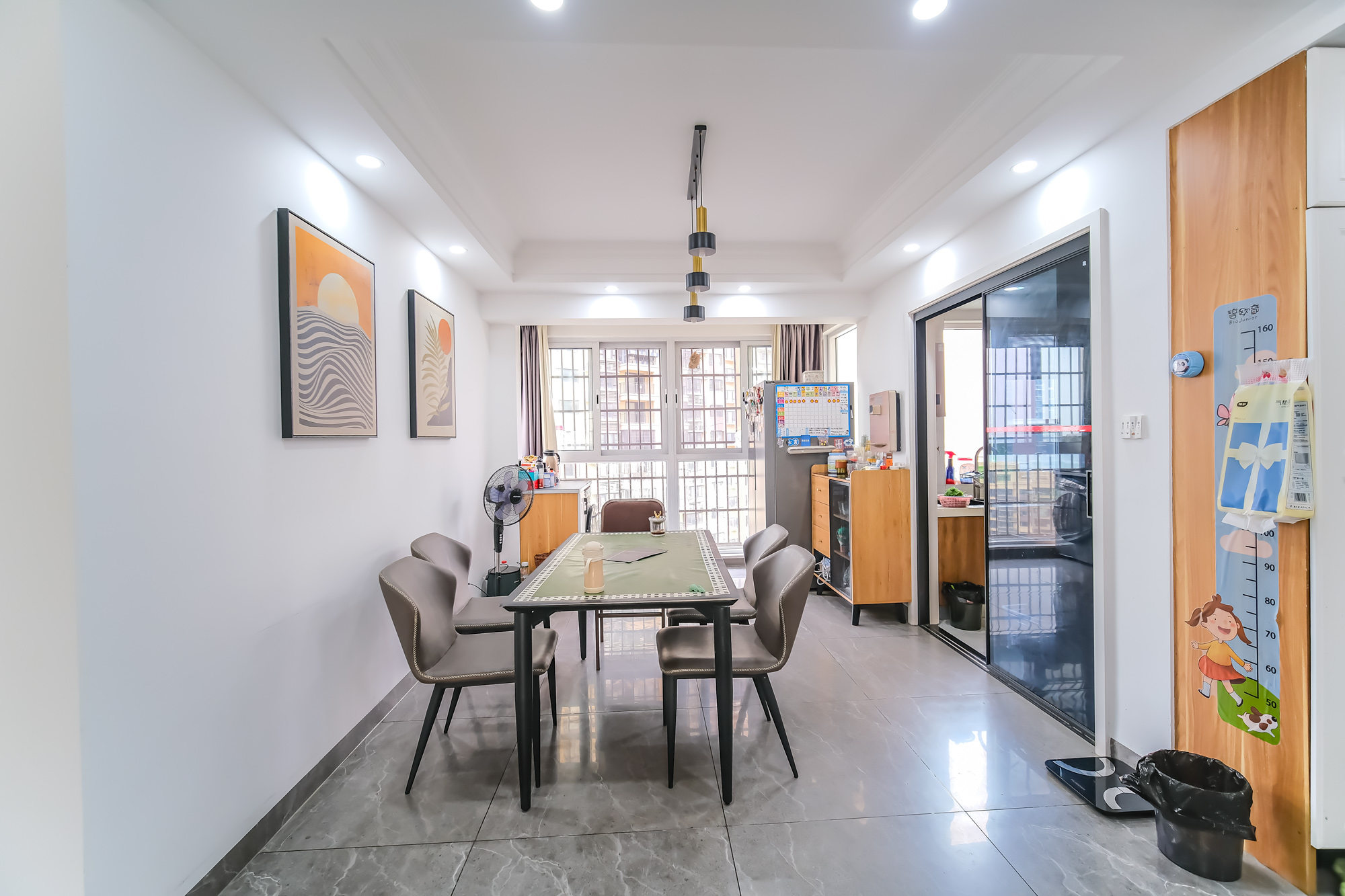 保利香槟国际 4室2厅2卫 113.8万 保利香槟国际 4室2厅2卫 113.8万客厅