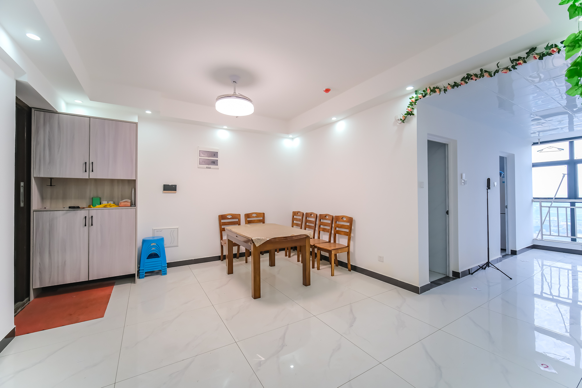 和悦城(蟠龙景苑) 2室2厅1卫 58.0万 和悦城(蟠龙景苑) 2室2厅1卫 58.0万客厅