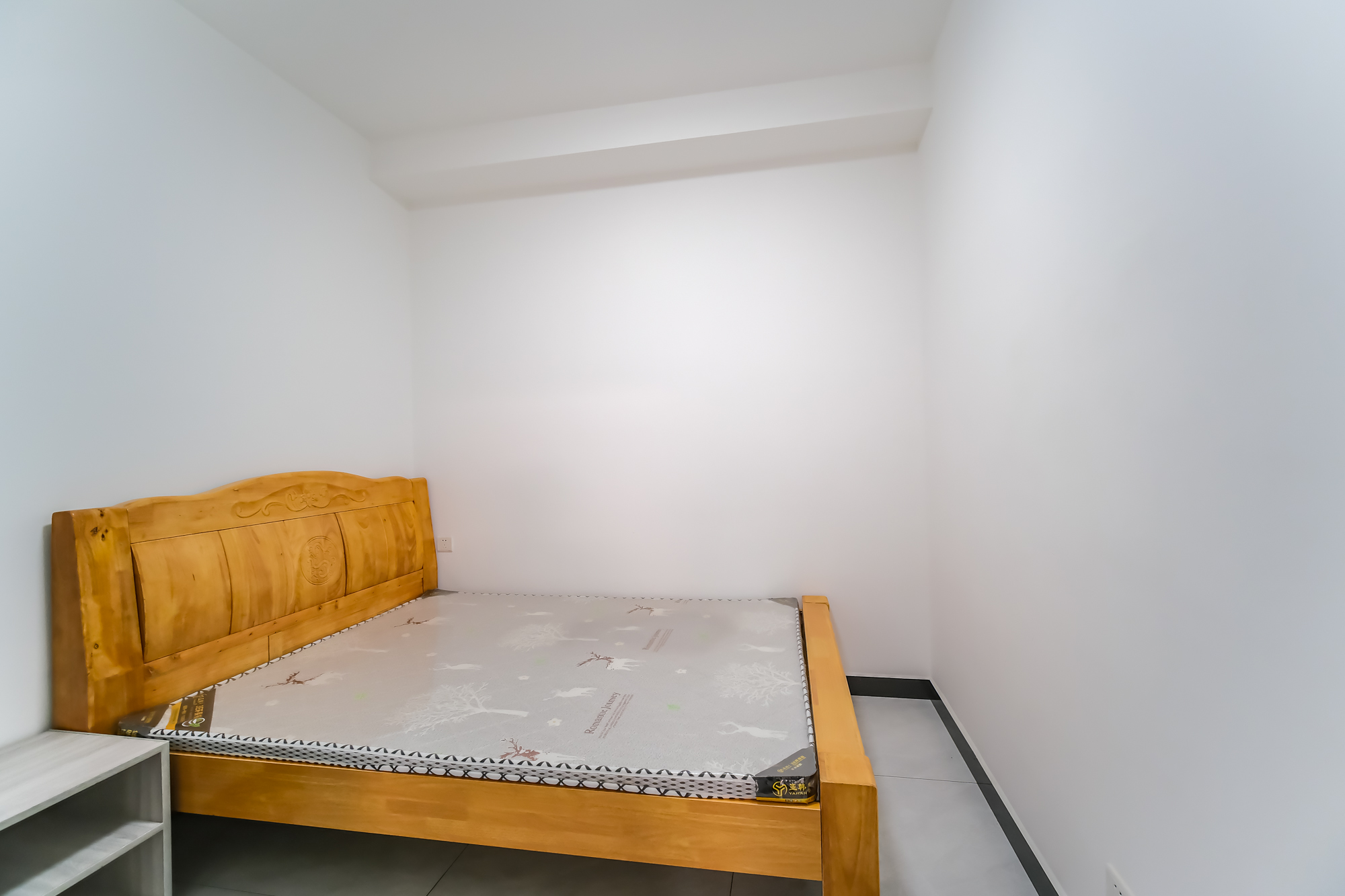 和悦城(蟠龙景苑) 2室2厅1卫 58.0万 和悦城(蟠龙景苑) 2室2厅1卫 58.0万卧室