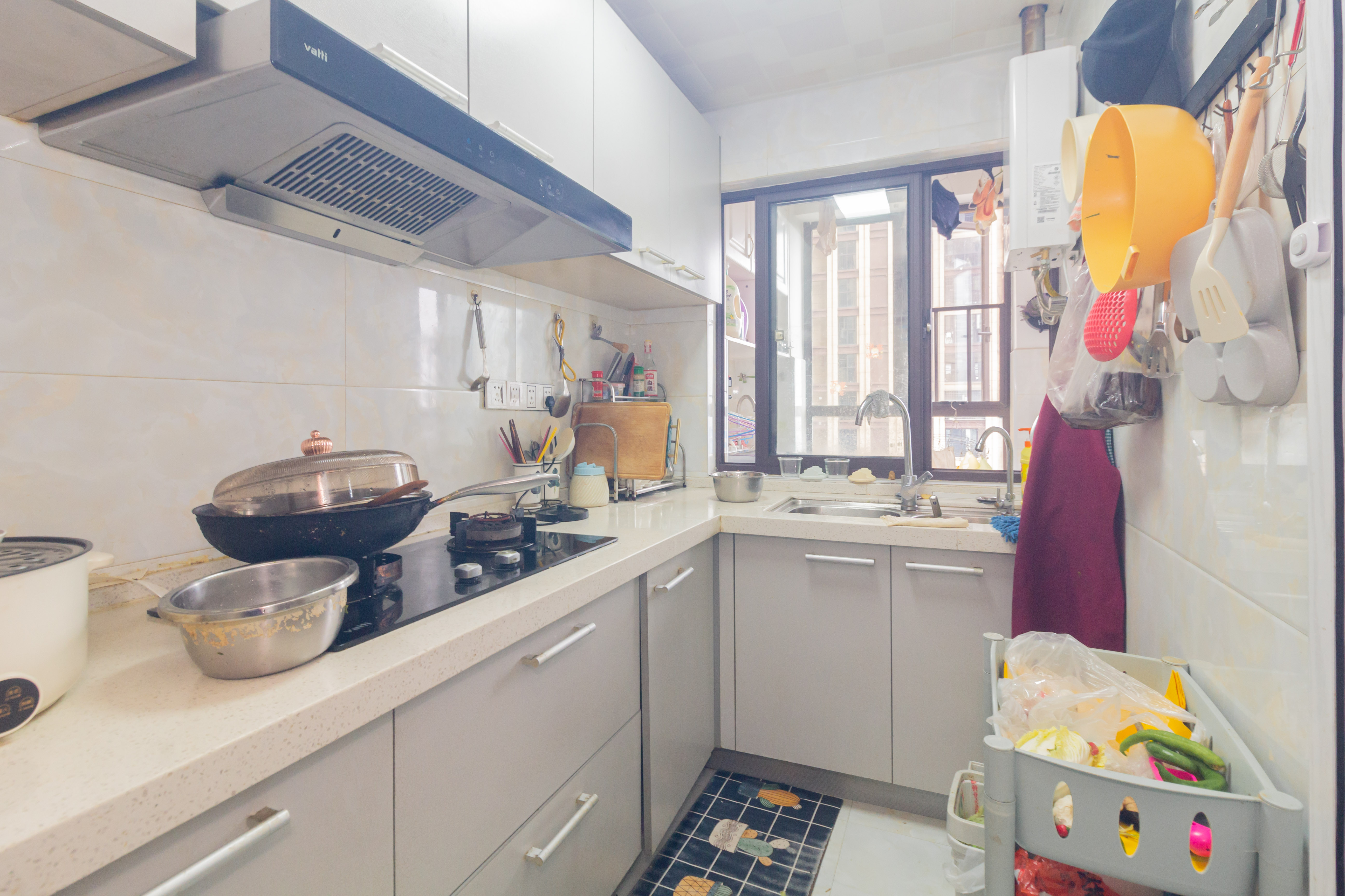 东方美地 3室2厅2卫 96.8万 东方美地 3室2厅2卫 96.8万厨房