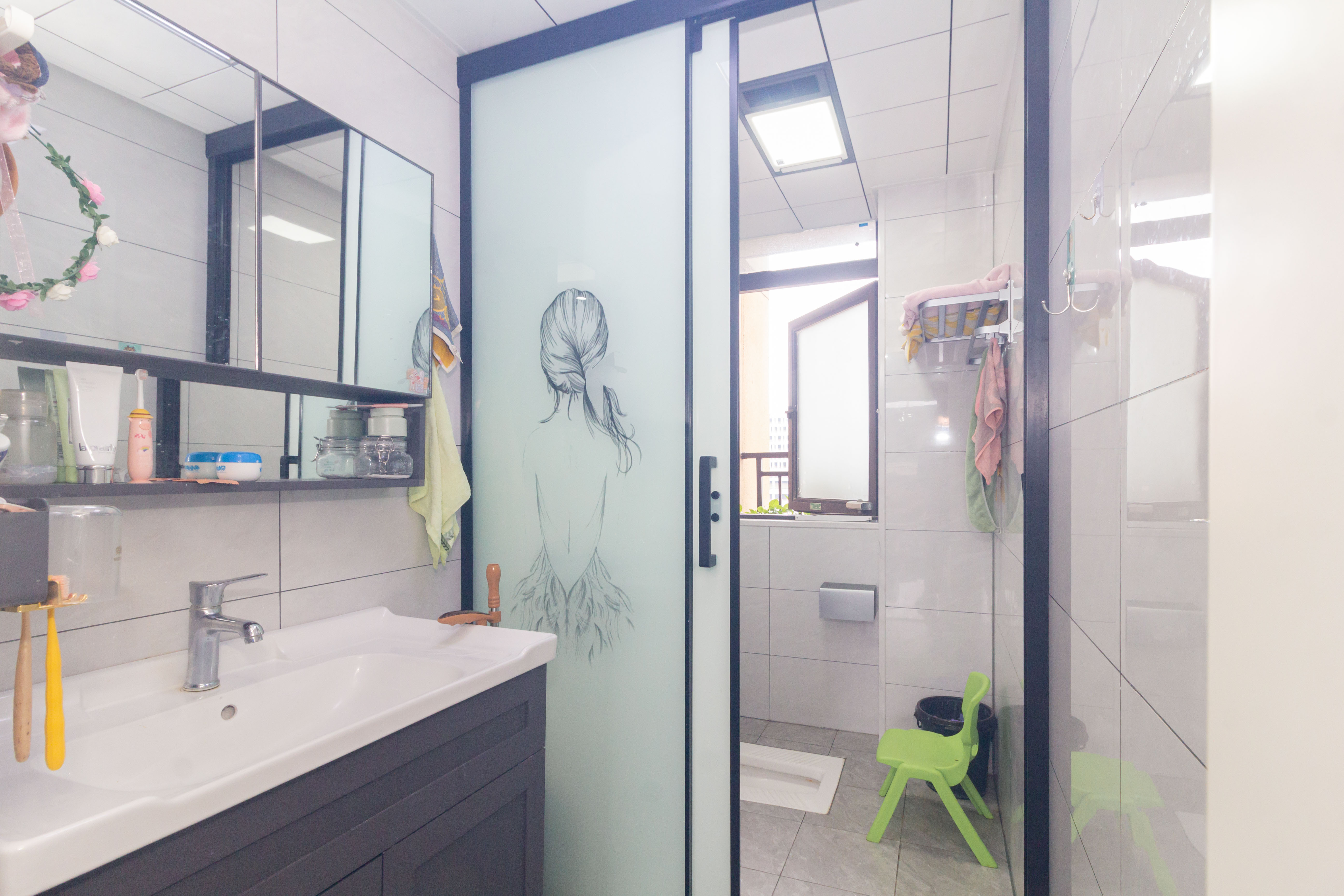 福天星中心(福天星雅苑) 3室2厅2卫 89.8万 福天星中心(福天星雅苑) 3室2厅2卫 89.8万卫生间