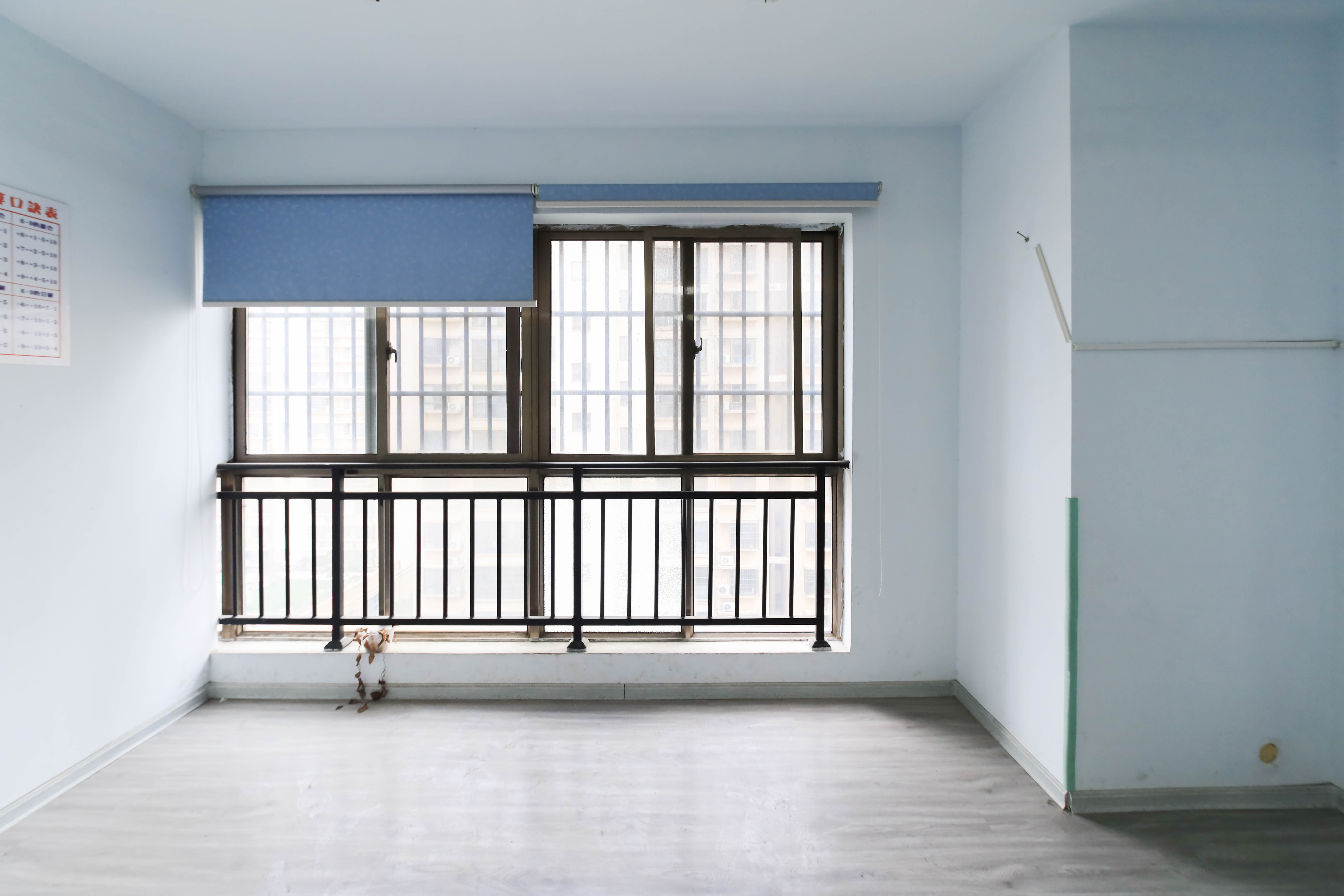 中天瑞景  3室2厅2卫    119.0万 中天瑞景  3室2厅2卫    119.0万阳台