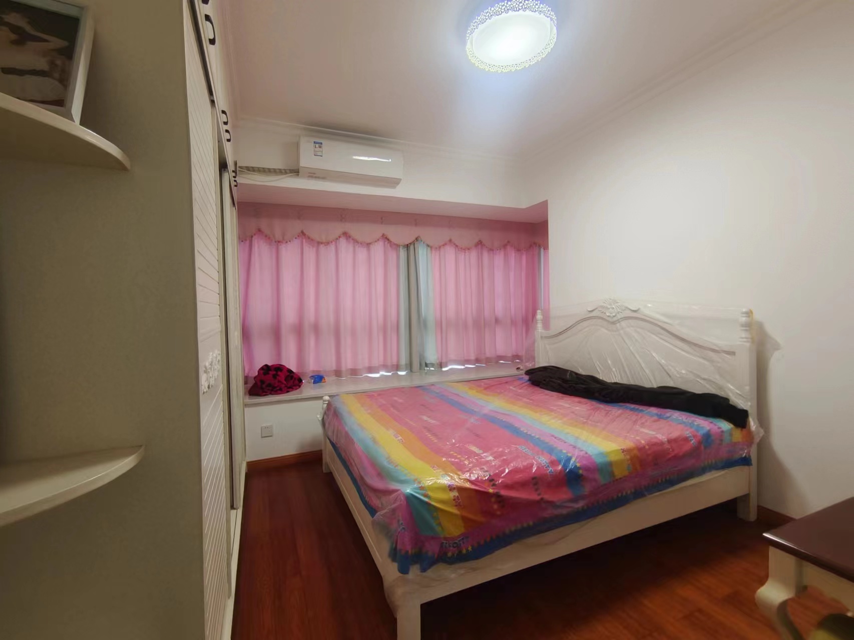 中房天玺湾  3室2厅2卫    85.0万 中房天玺湾  3室2厅2卫    85.0万室内图