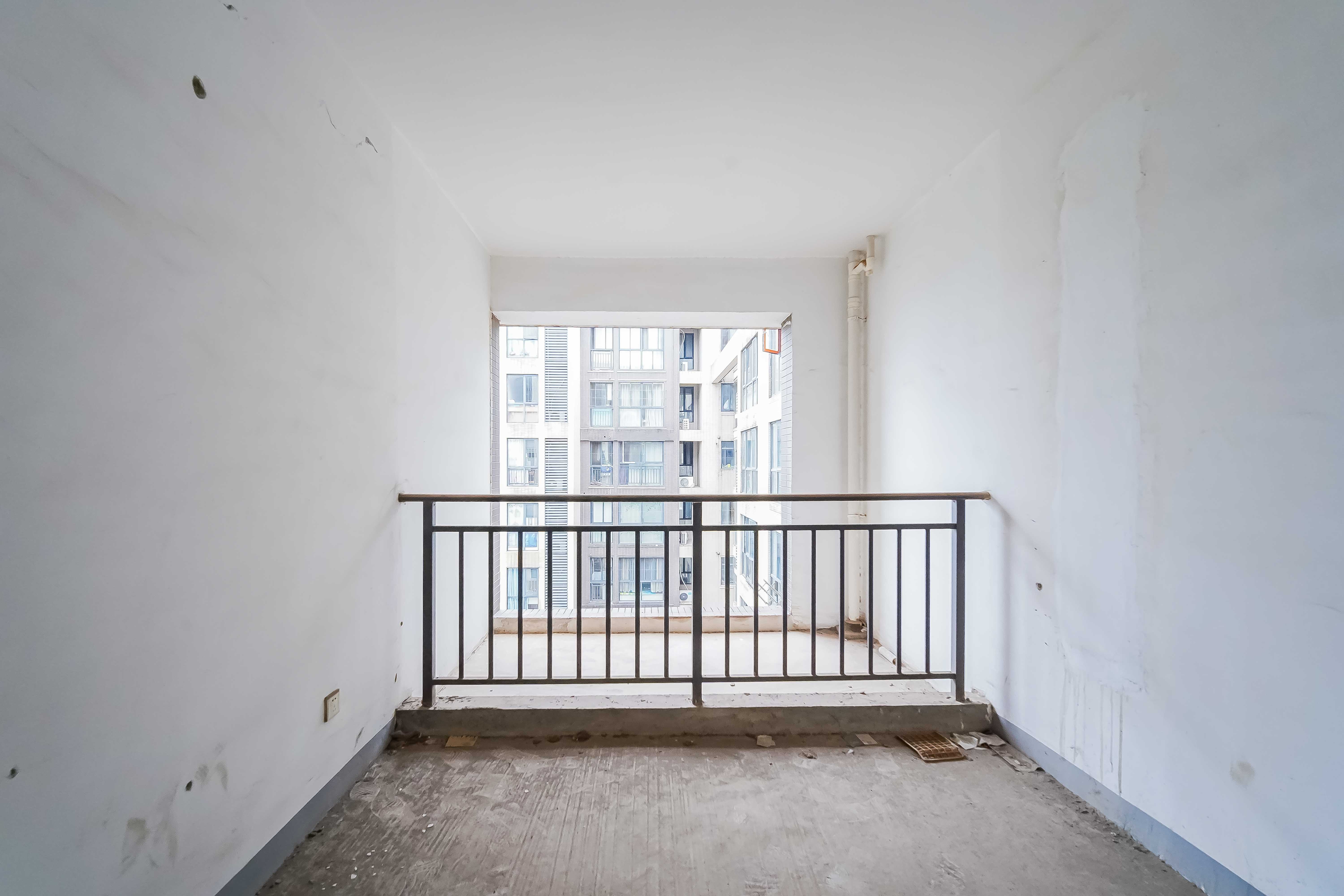 融科东南海 3室1厅2卫 90.0万 融科东南海 3室1厅2卫 90.0万其他