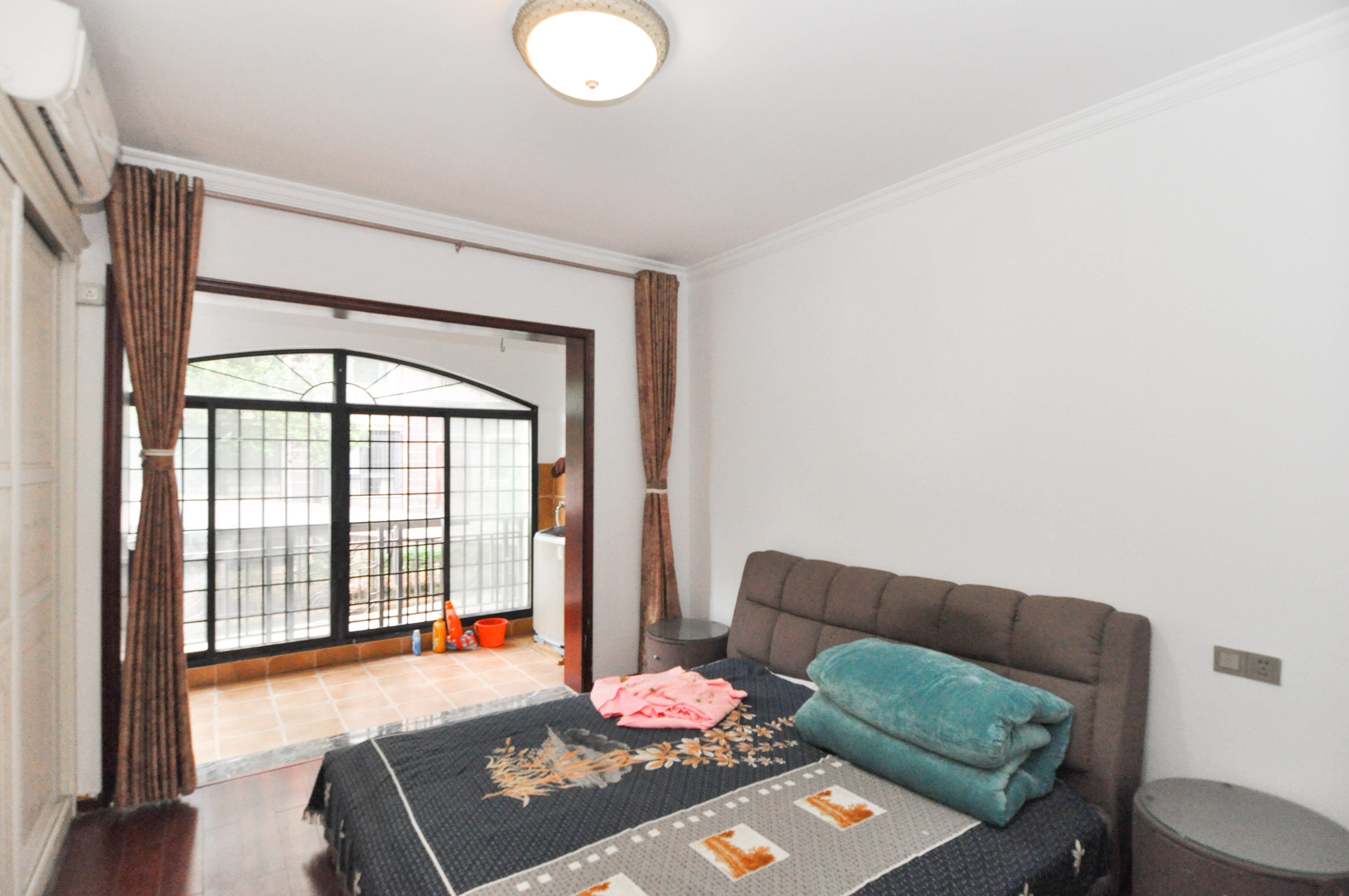 沁园春御院  4室2厅2卫    190.0万 沁园春御院  4室2厅2卫    190.0万其他