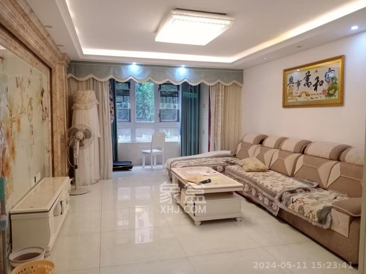 丽发新城  3室2厅2卫   2500.00元/月室内图1