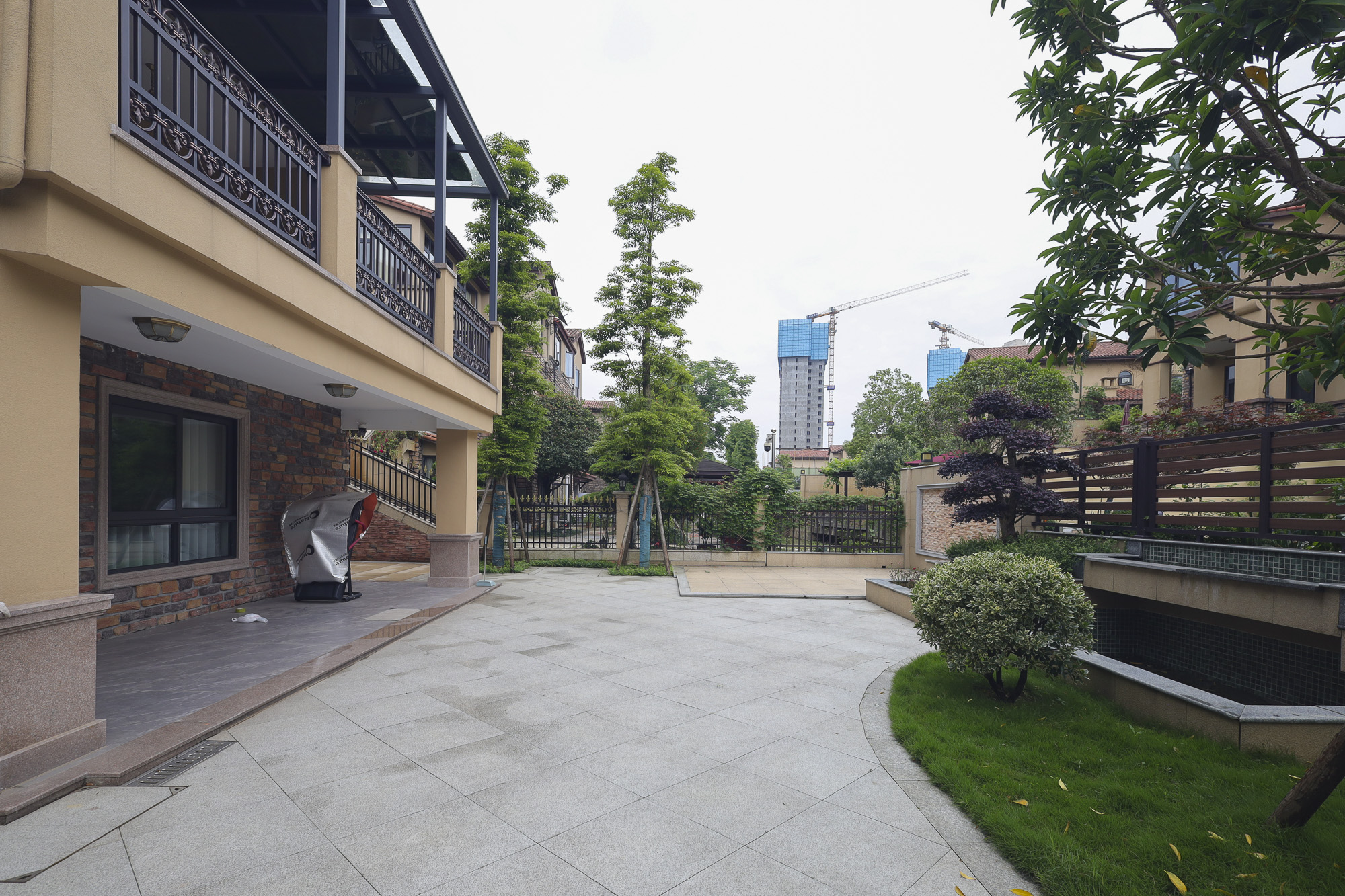 堤亚纳湾（深业沙河城）  10室3厅7卫   1550.00万其他