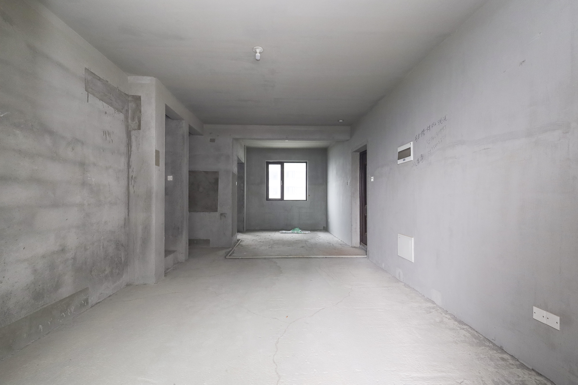 卓越青竹湖 4室2厅2卫 86.0万 卓越青竹湖 4室2厅2卫 86.0万客厅