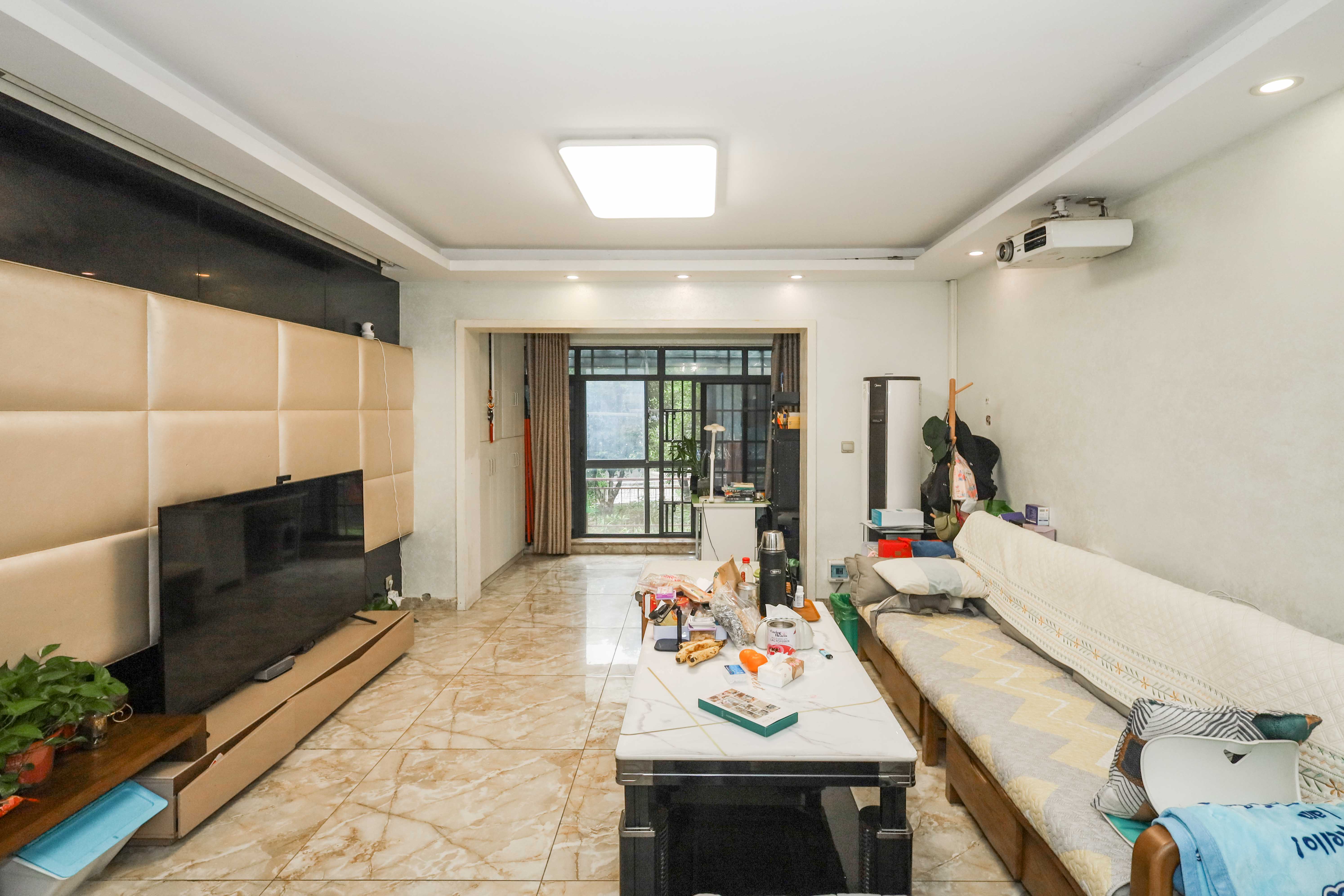 保利麓谷林语A区  4室2厅2卫    107.8万 保利麓谷林语A区  4室2厅2卫    107.8万