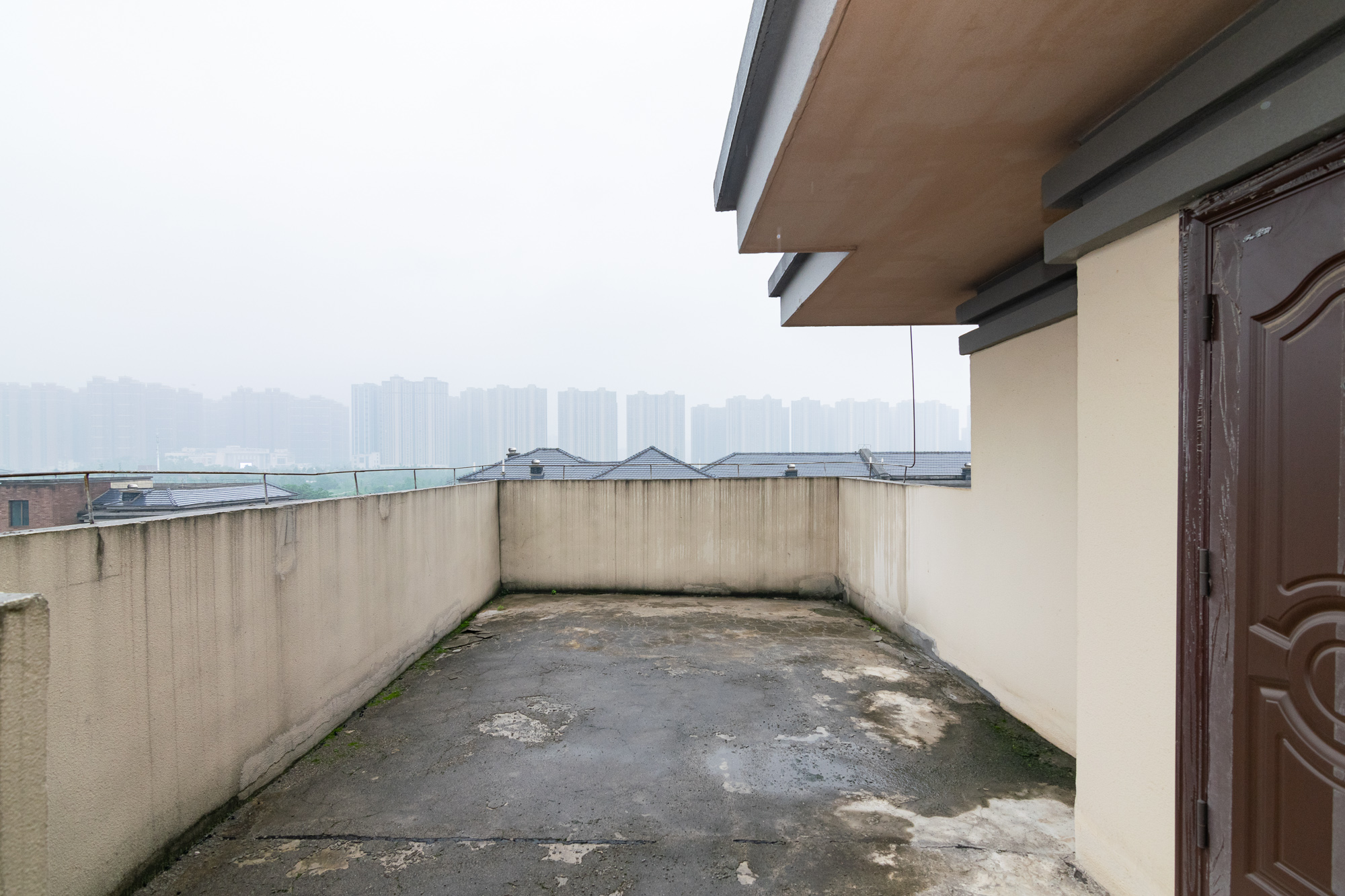 大汉汉园  6室3厅2卫    160.0万 大汉汉园  6室3厅2卫    160.0万阳台