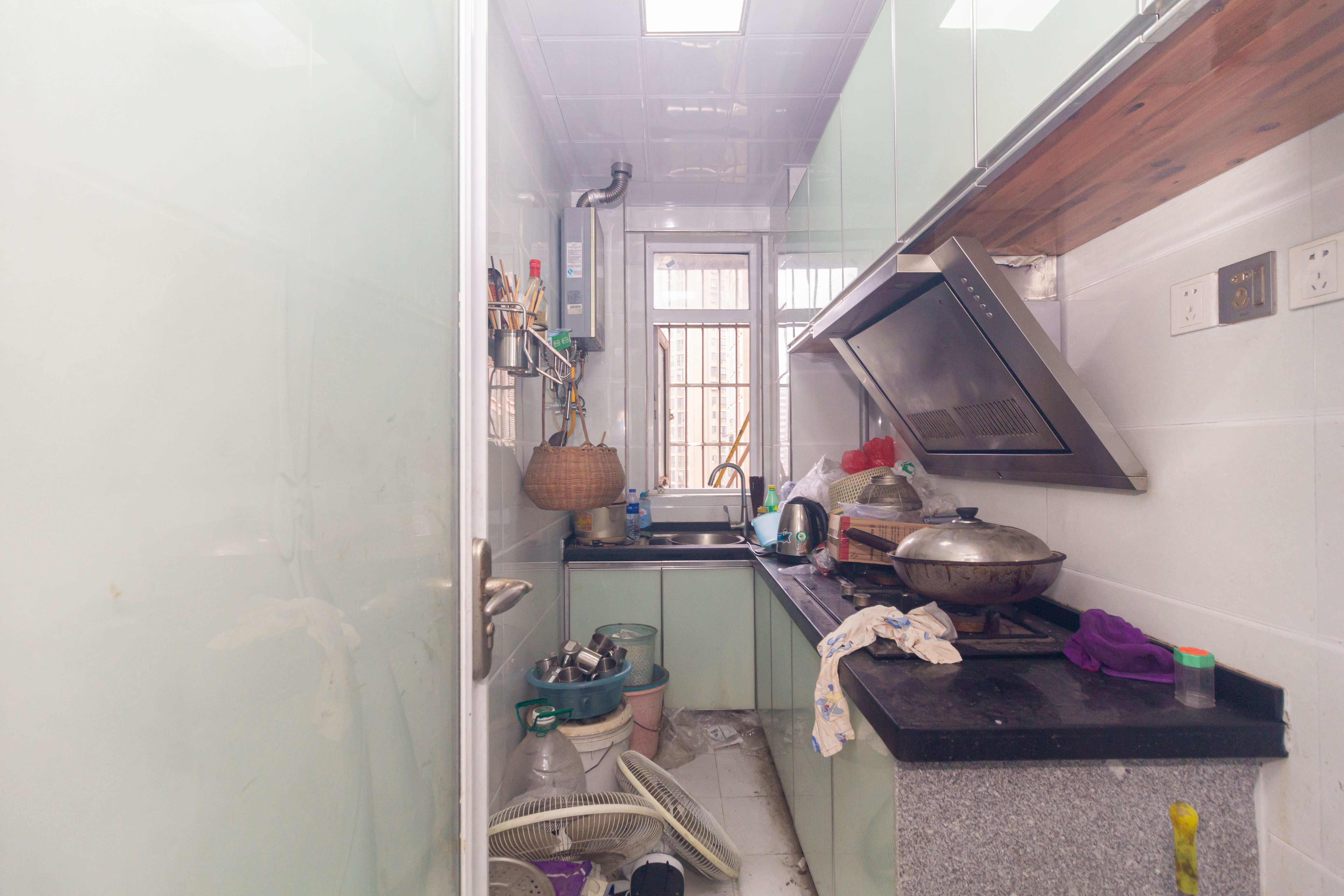 爵士湘 2室1厅1卫 40.0万 爵士湘 2室1厅1卫 40.0万厨房